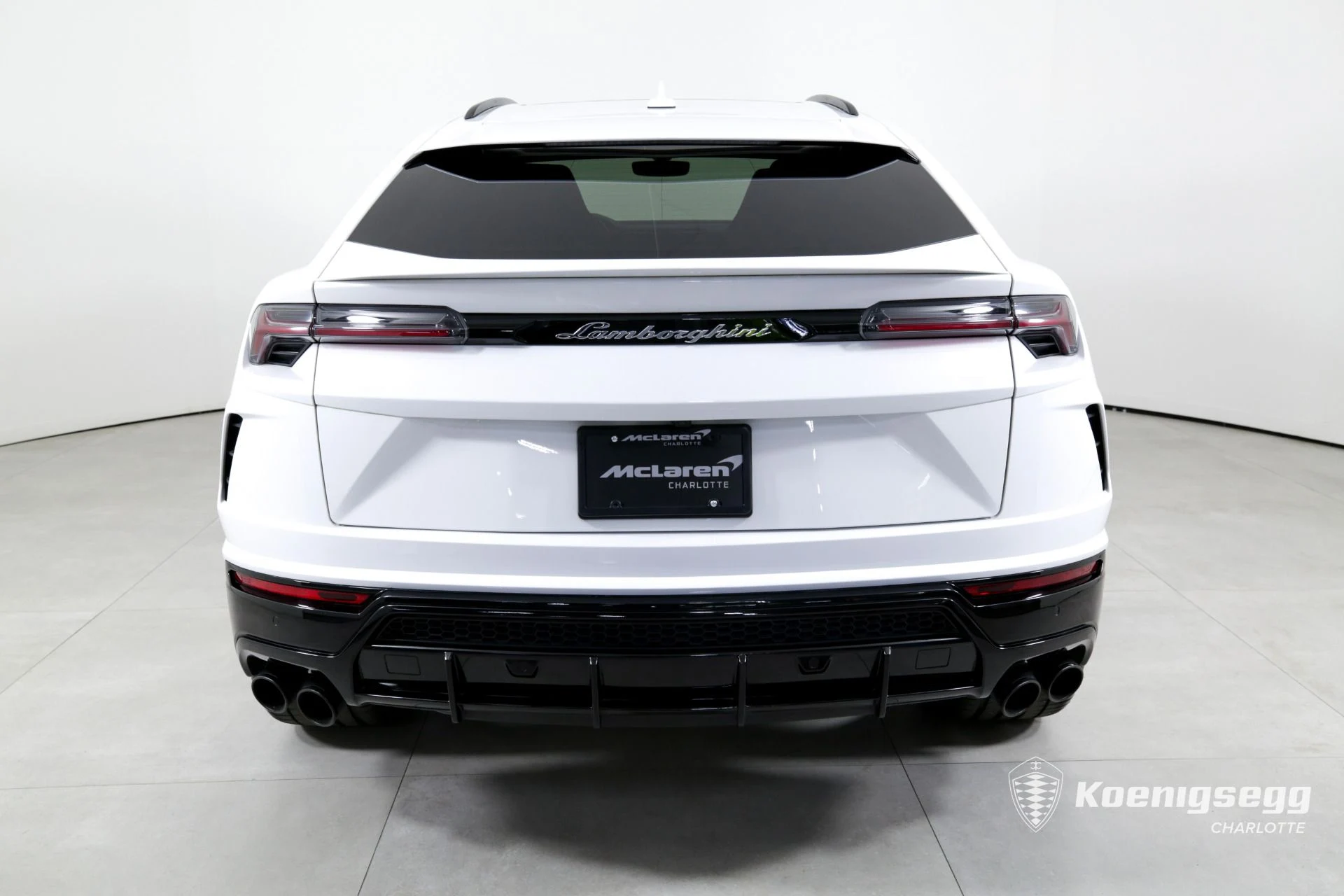 mph006_1978307588_Used_2019_Lamborghini_Urus_1714496214_f97ebecc30