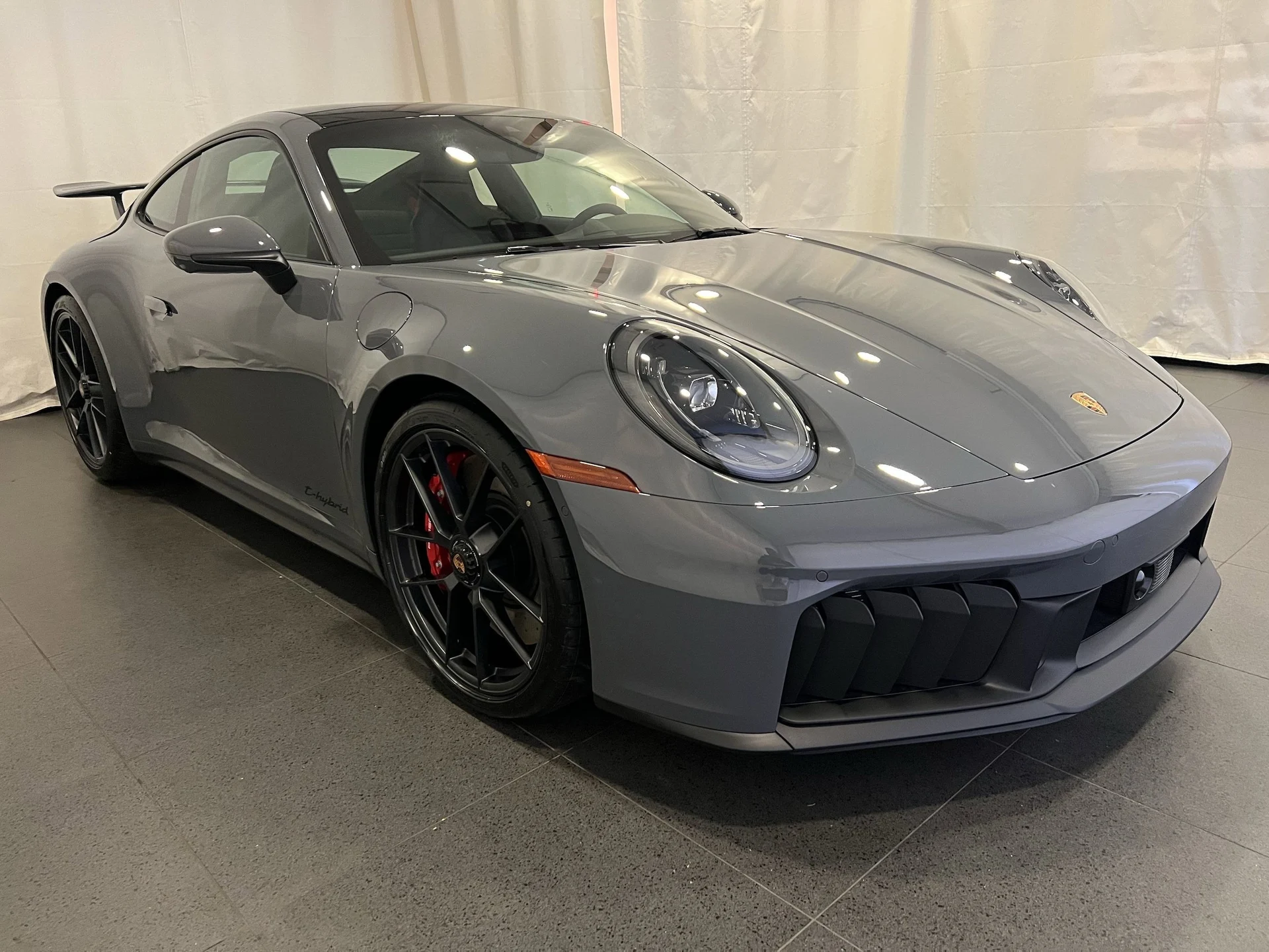 mph006_1981514146_683023f771274c33565860fdd0468f6dx_f32397af2d