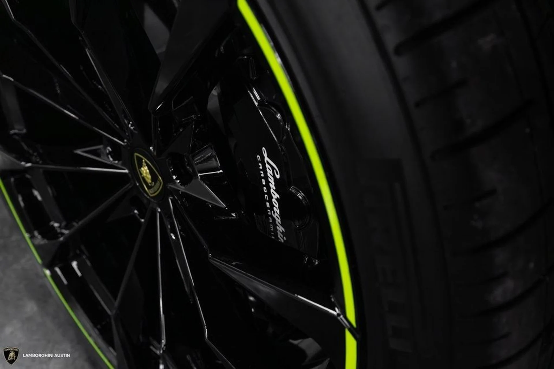 mph006_1982360815_eab8627d5d16cb1f6208ecea11e95437x_d8724e14fc