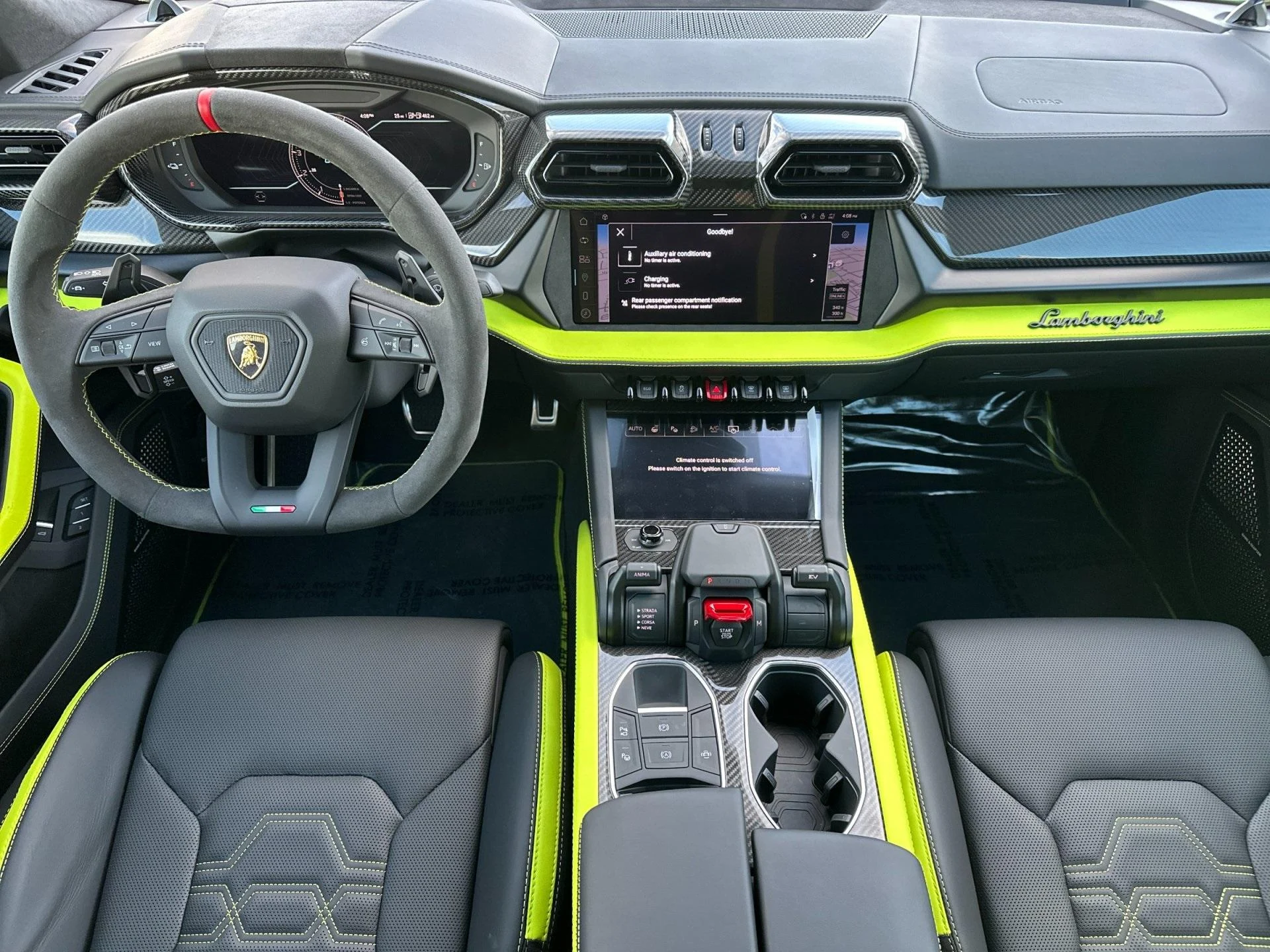 mph006_1987562492_New_2025_Lamborghini_Urus_SE_1762355298_931eca1b62