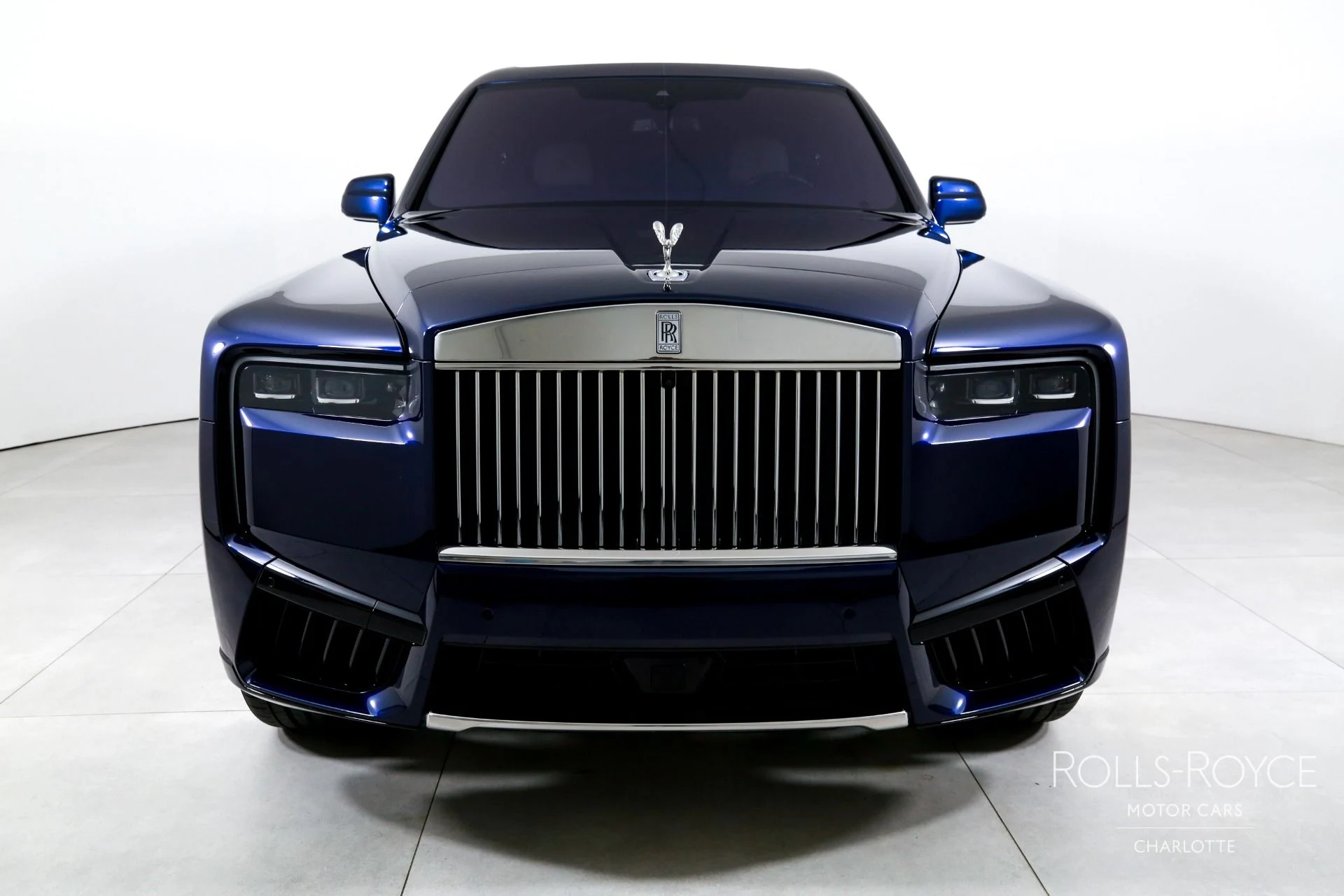mph006_199298837_Used_2025_Rolls_Royce_Cullinan_1789143669_cfea975135