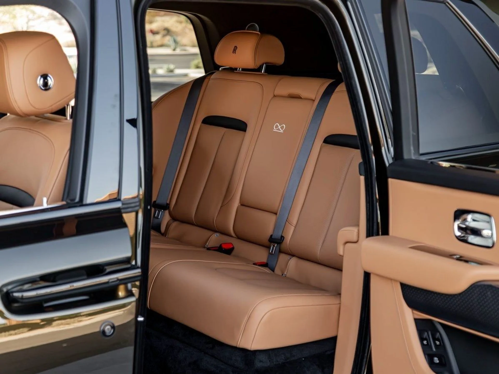 mph006_1996926944_7_84173c9756