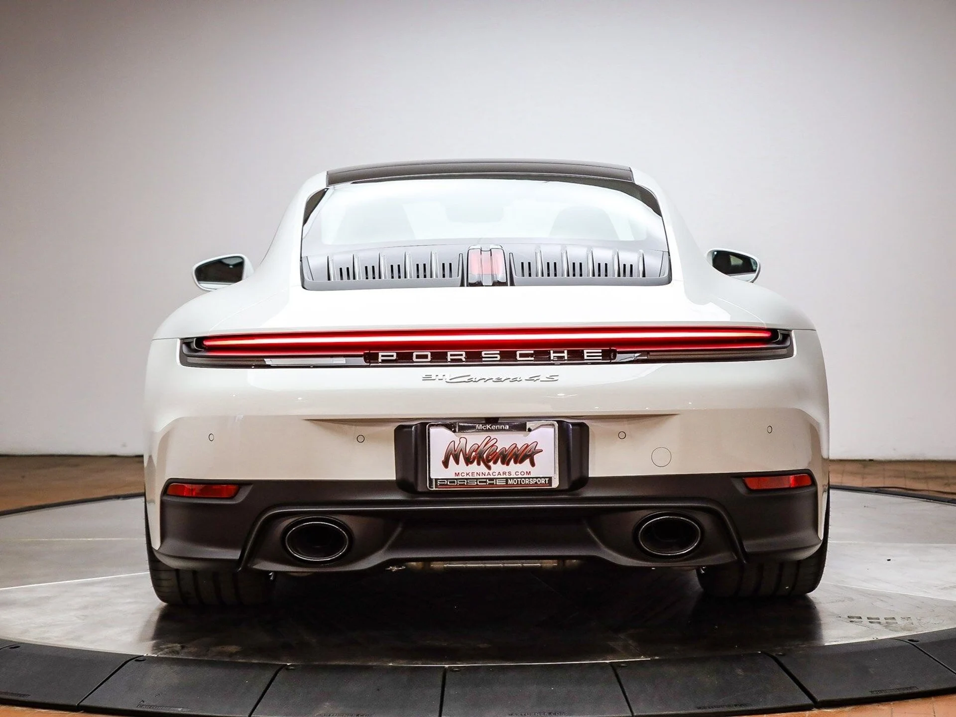 mph006_2013683850_ee2bab1981c87b7b585aaa3a86e0e92bx_82454d73dd