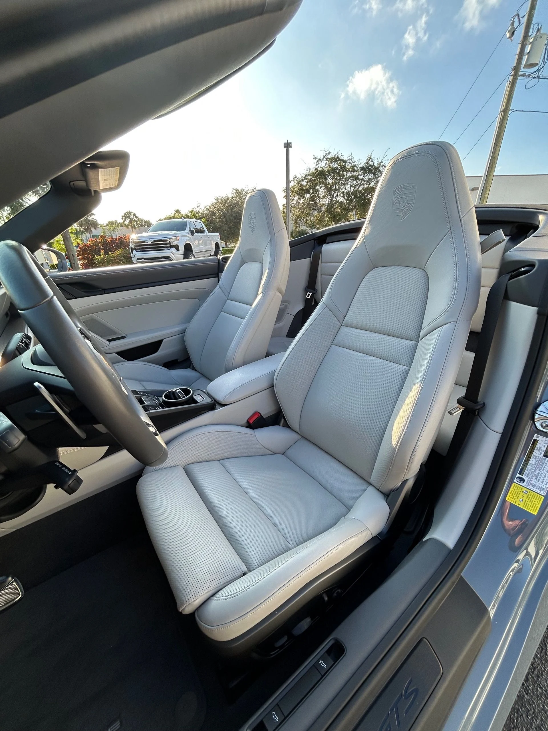 mph006_20145663_Used_2024_Porsche_911_Carrera_GTS_1764869693_4f615194a8