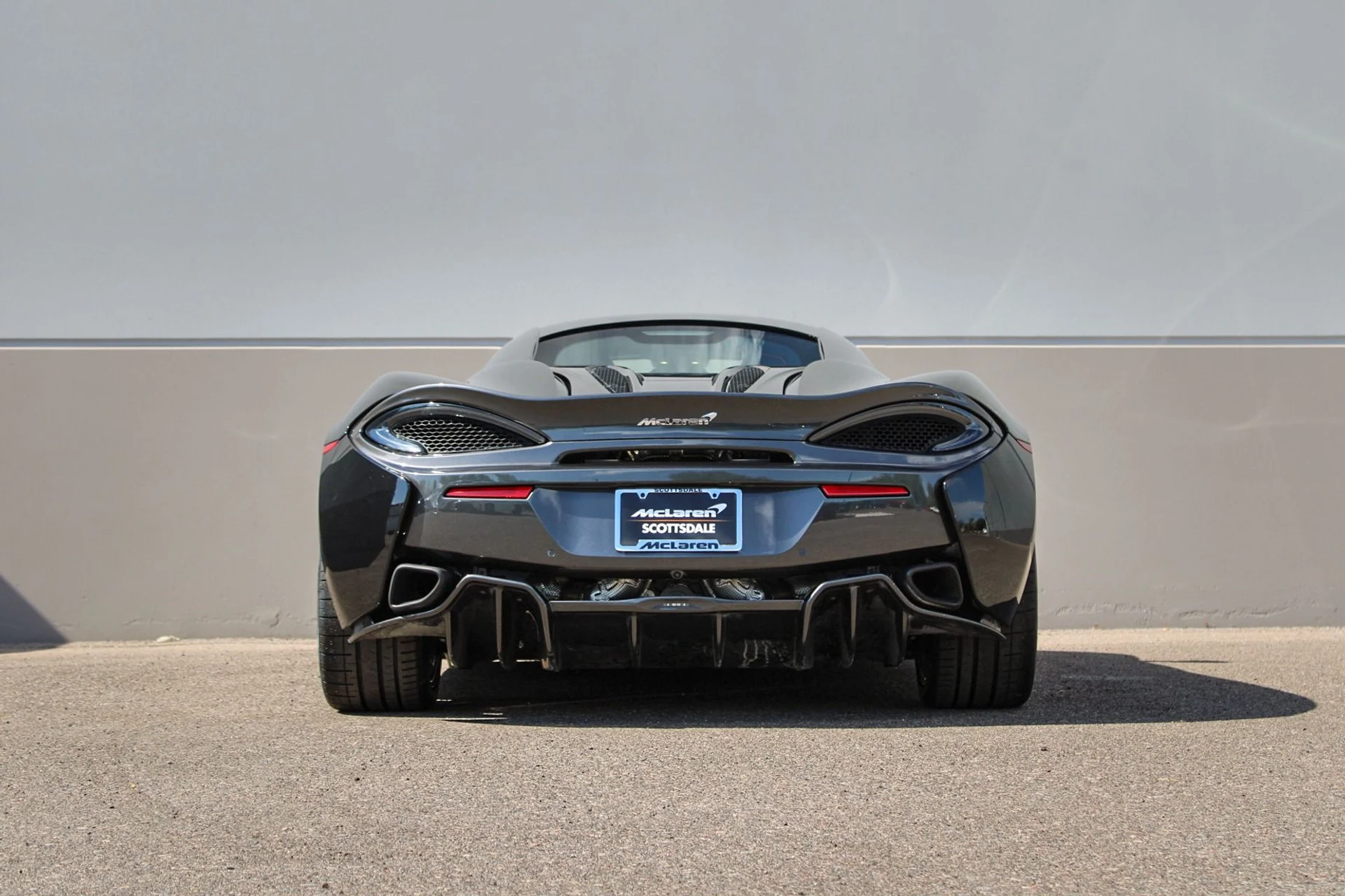 mph006_2024587205_Used_2019_MCLAREN_570_S_1727566589_faa504319b