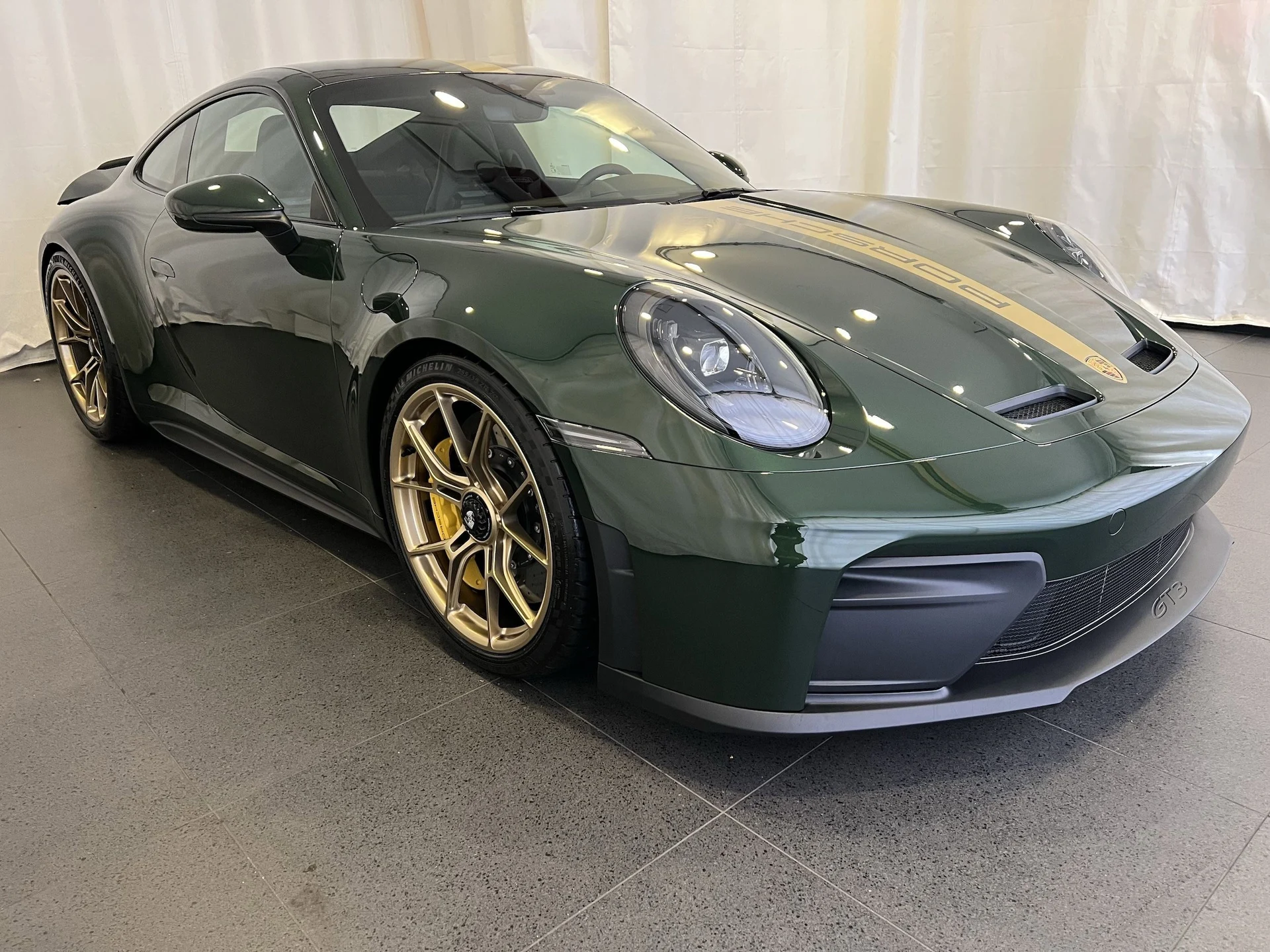 mph006_2034084032_54fb98e9dc7377ccad5e054d54ec1269x_1f093d6f76