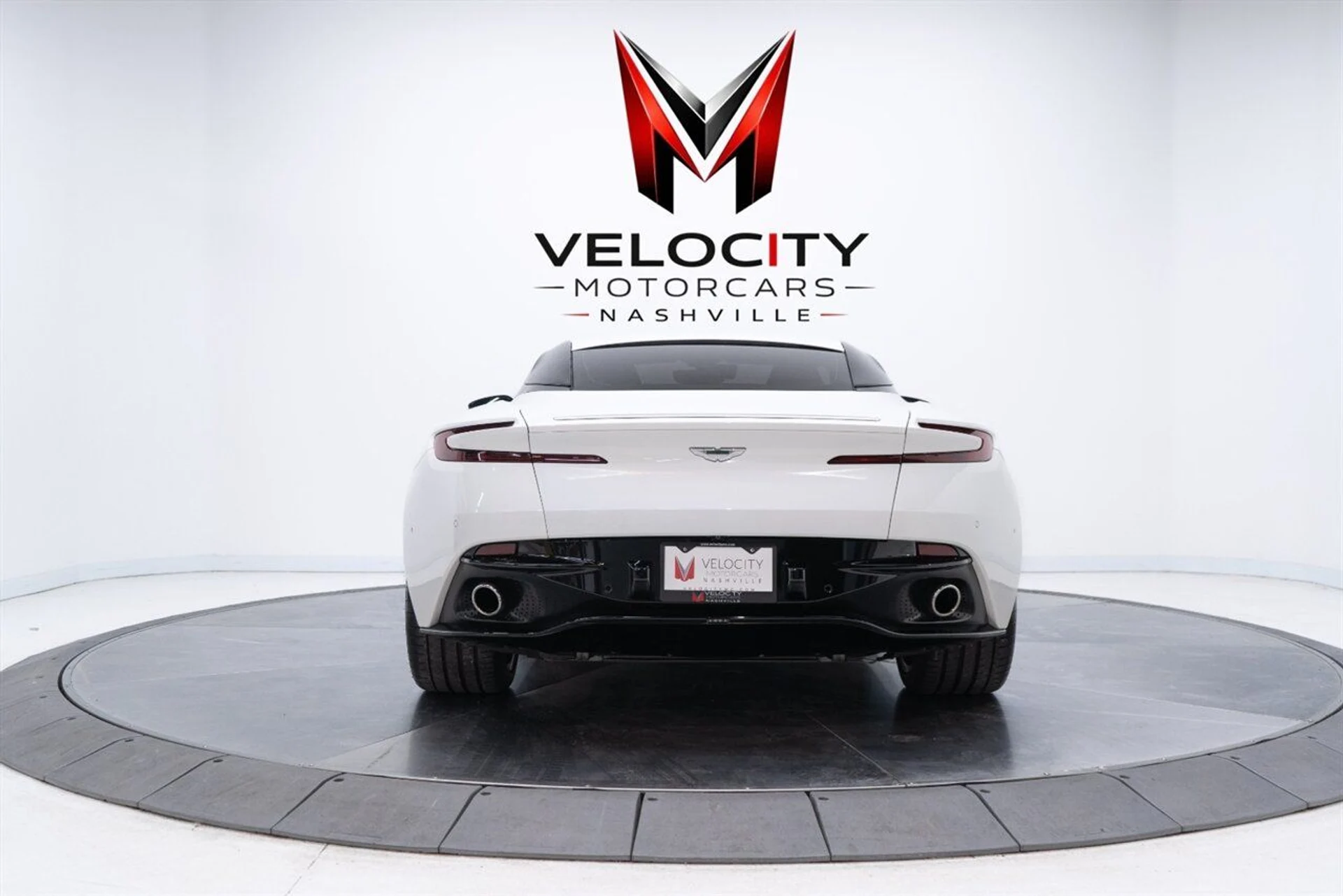 mph006_2037187583_662daf8919_1280_336d3e4987