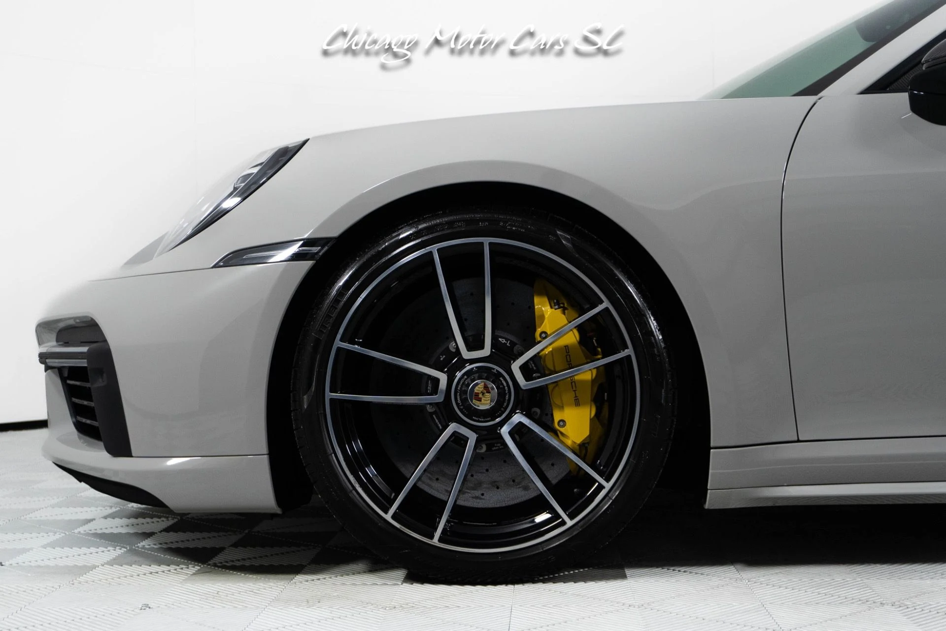 mph006_203756260_13540_p7_l_c102b12902