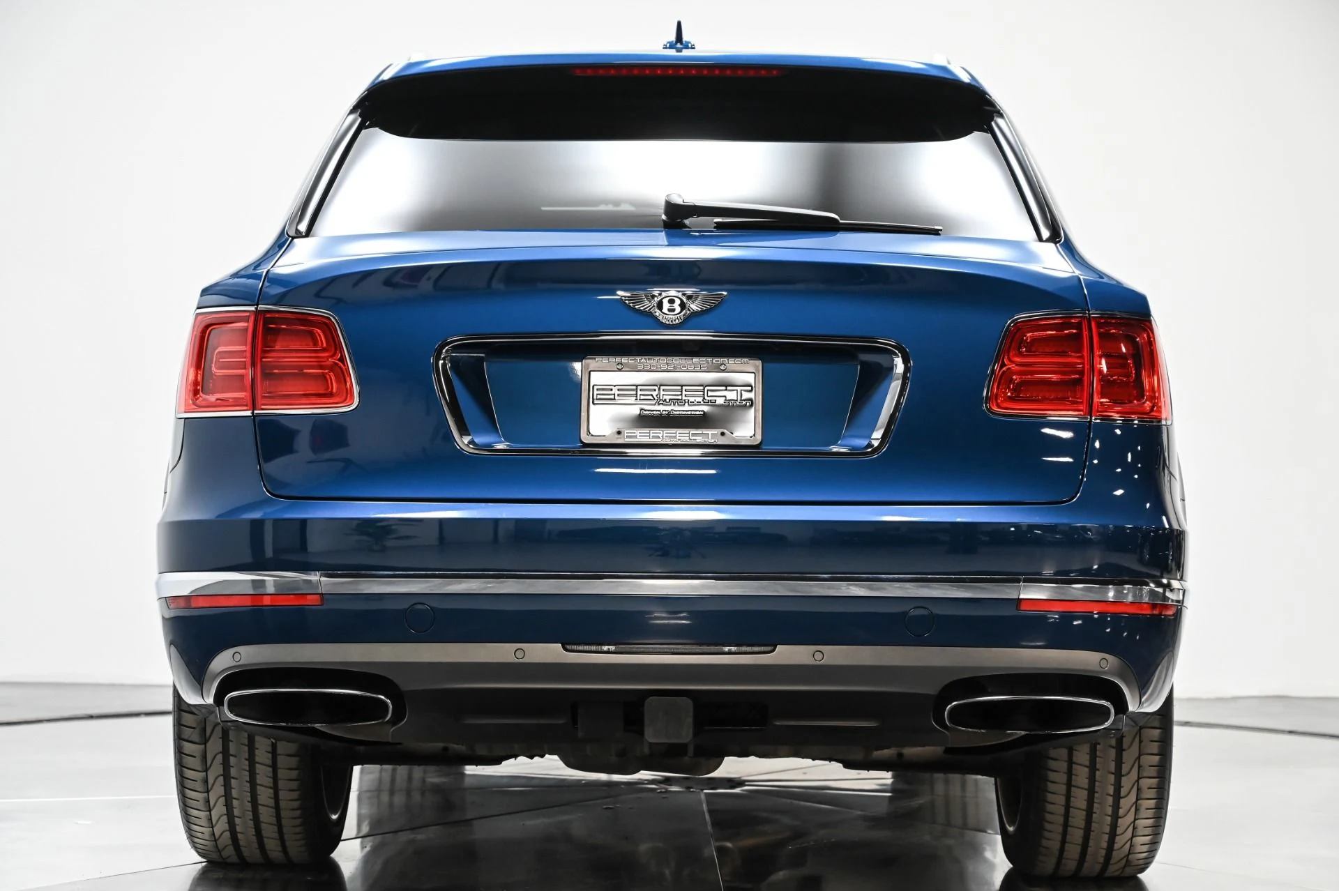 mph006_2039033652_Used_2018_Bentley_Bentayga_W12_1749249665_8cffc5cc57