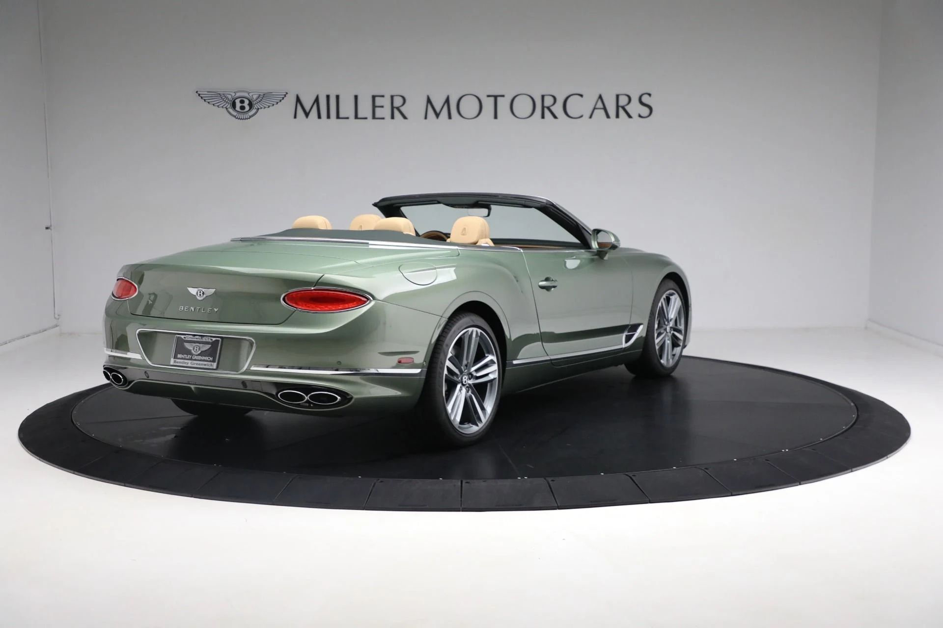 mph006_2043661890_New_2024_Bentley_Continental_GTC_V8_7456b63d62