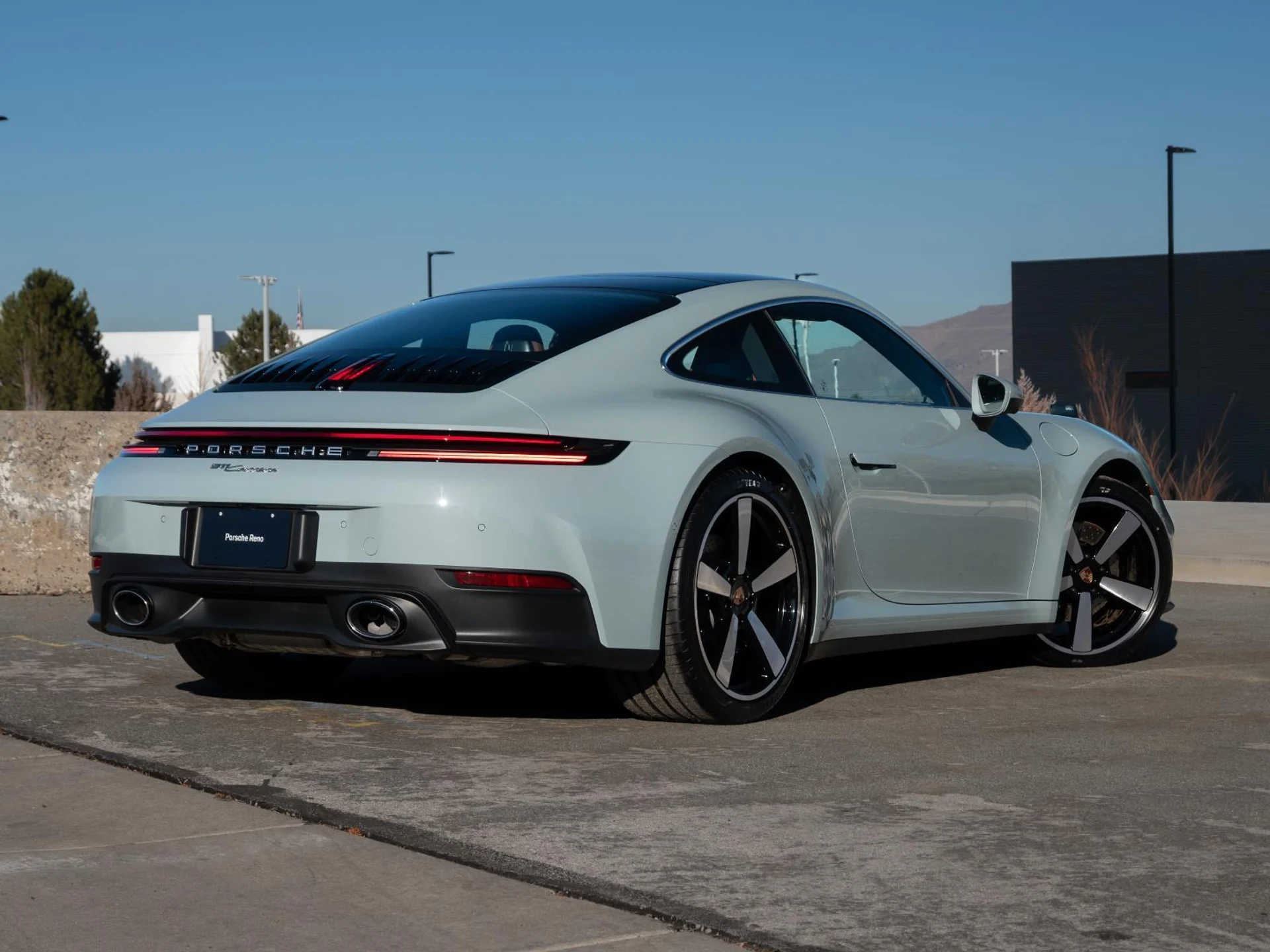 mph006_2047683880_cd55b6cb5d01302e7198139cf03b87adx_28ea402c56