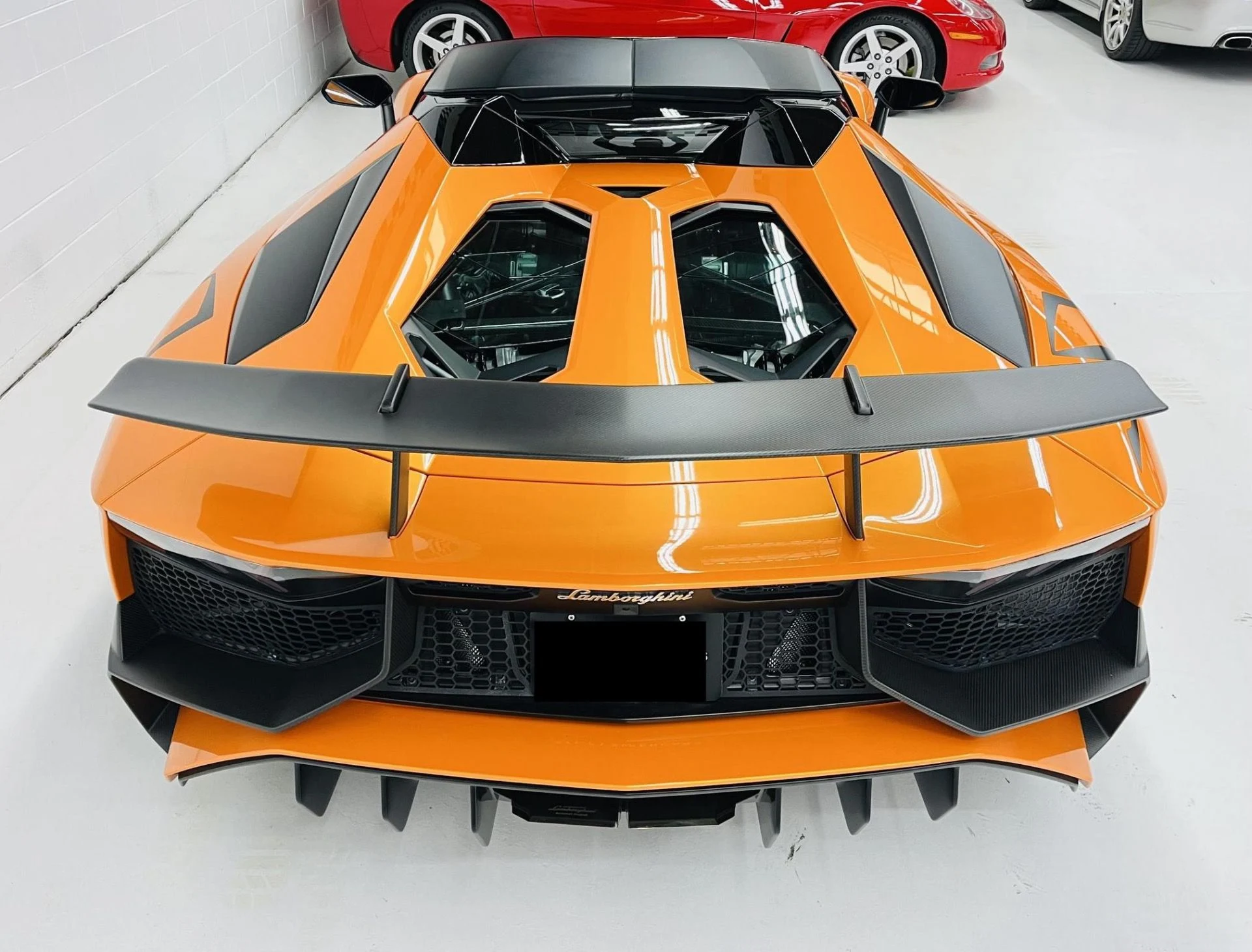 mph006_2052862105_Used_2017_Lamborghini_Aventador_LP_750_4_SV_1760729396_882c4e4fa6
