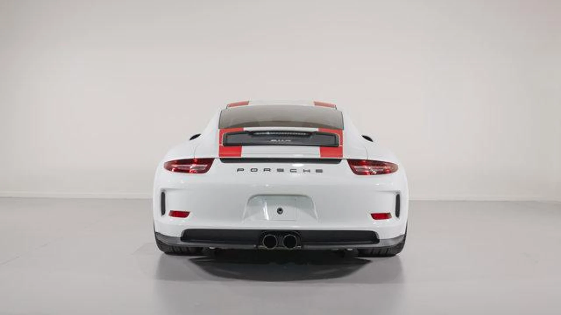 mph006_2055522600_mc0_W7_RW_2mjb0_L_Xe_VB_Zysz_C9_FSI_2b443b8134