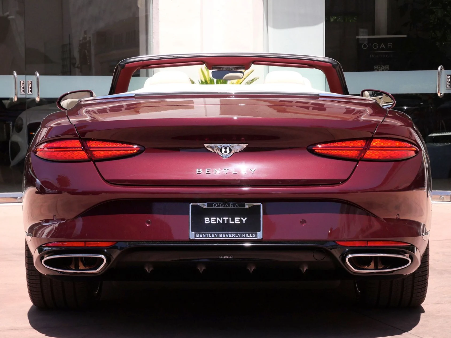 mph006_2061561568_429a66b3a2ededd11c0015f6bbb46736x_a25efb0e95