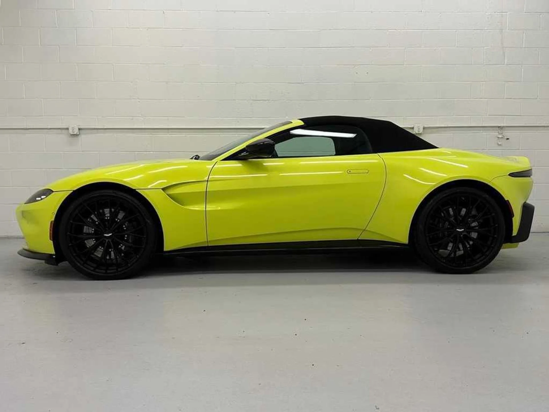 mph006_2062373995_g_Nt_Hw_GQ_2xrv_Gh_Cz_DHC_6u12o_Gwe_I_99d02512c9