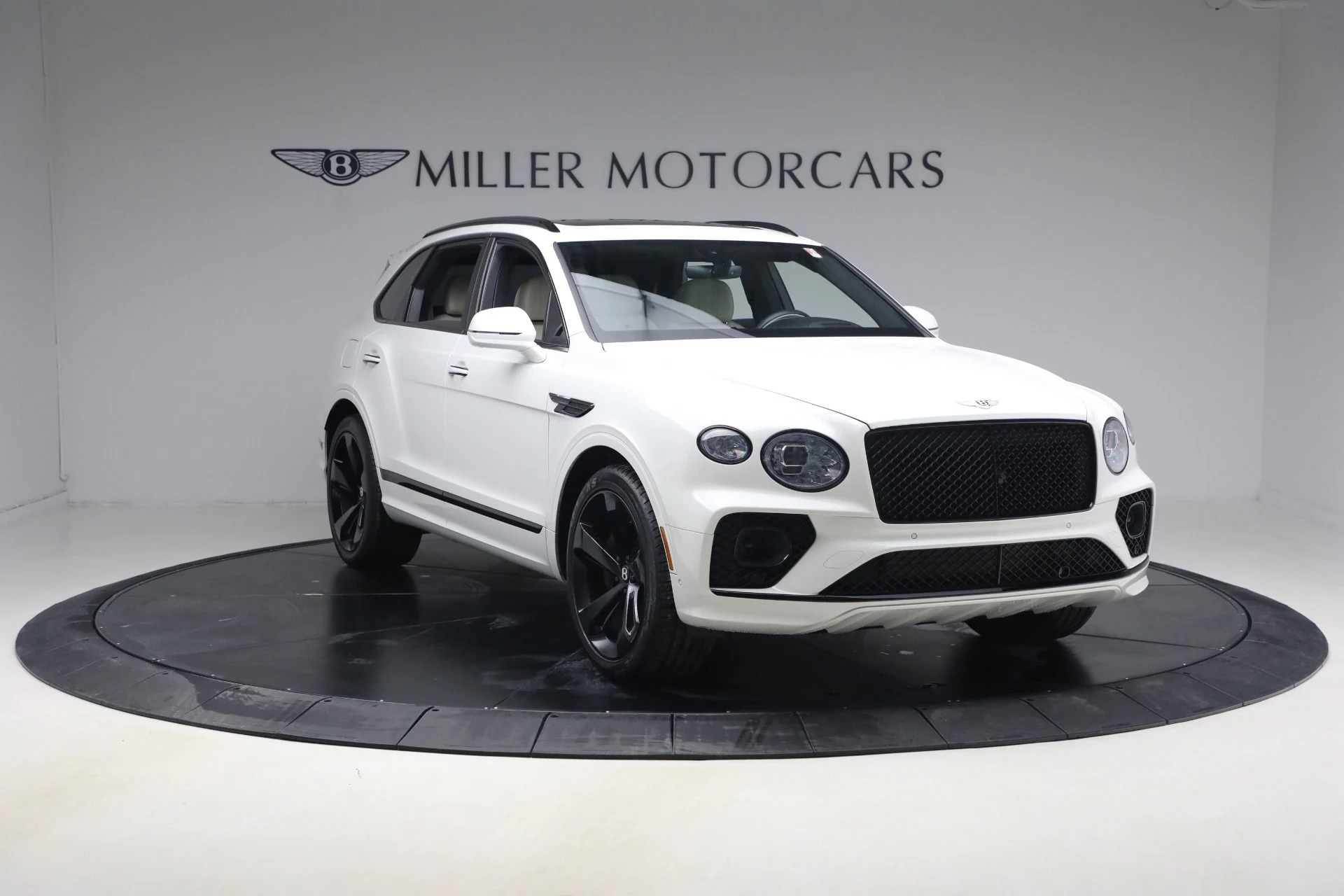 mph006_2064111555_Used_2023_Bentley_Bentayga_V8_1770079262_c0b8205e01
