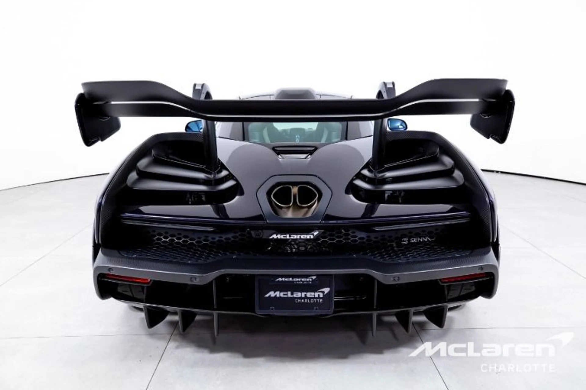 mph006_2065532904_Used_2019_Mc_Laren_Senna_336cecaf5c