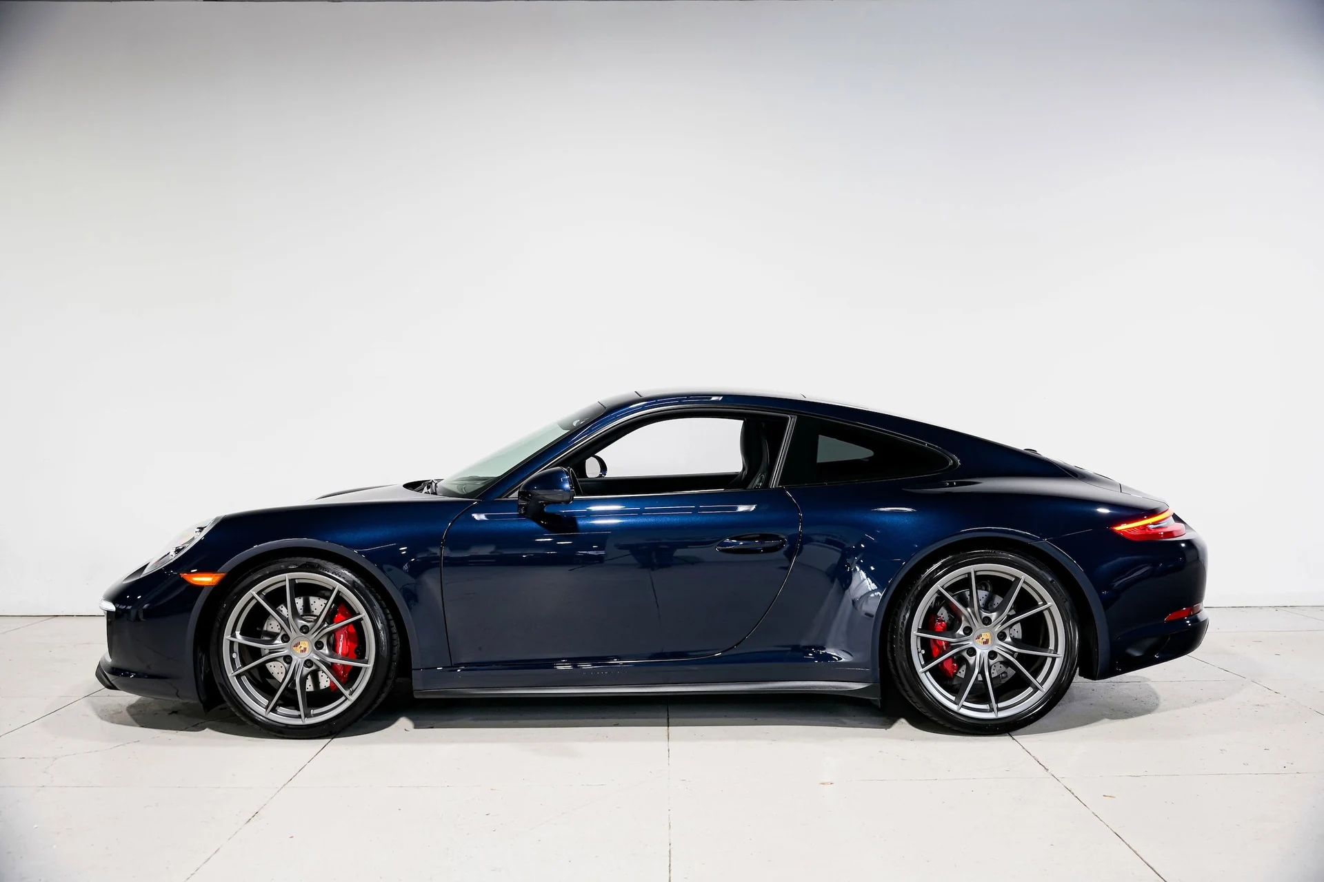 mph006_2068977863_e0051f08e5bab2b91ca512f36eb5c9e1x_887e470843