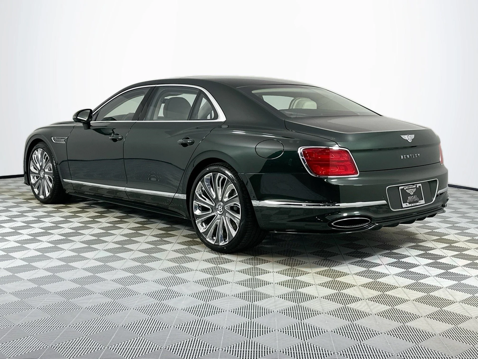 mph006_2074554527_7_91e248799b