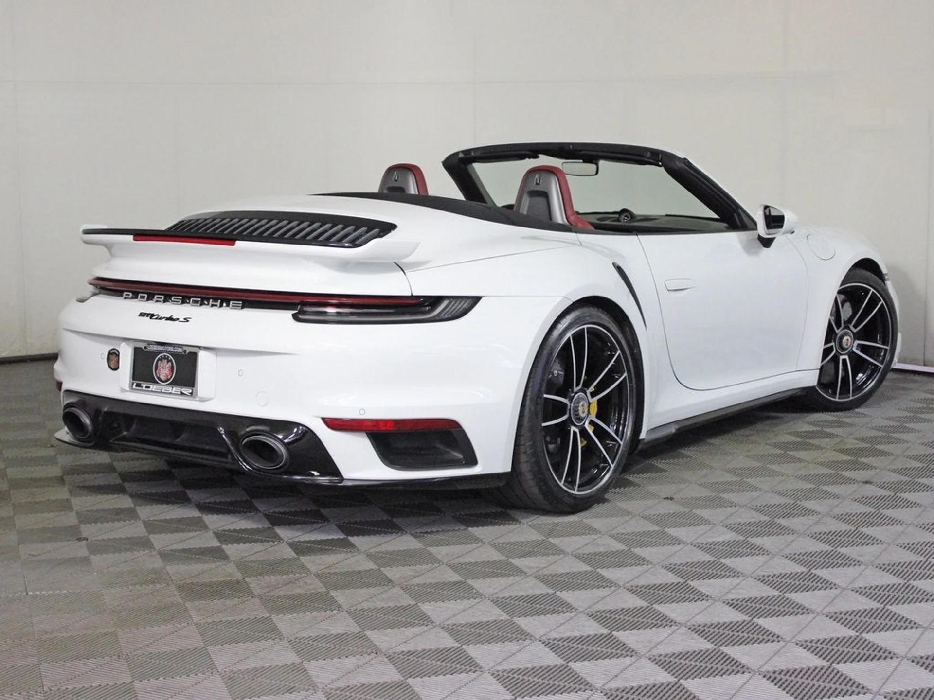 mph006_2075562460_7_4a7526330d