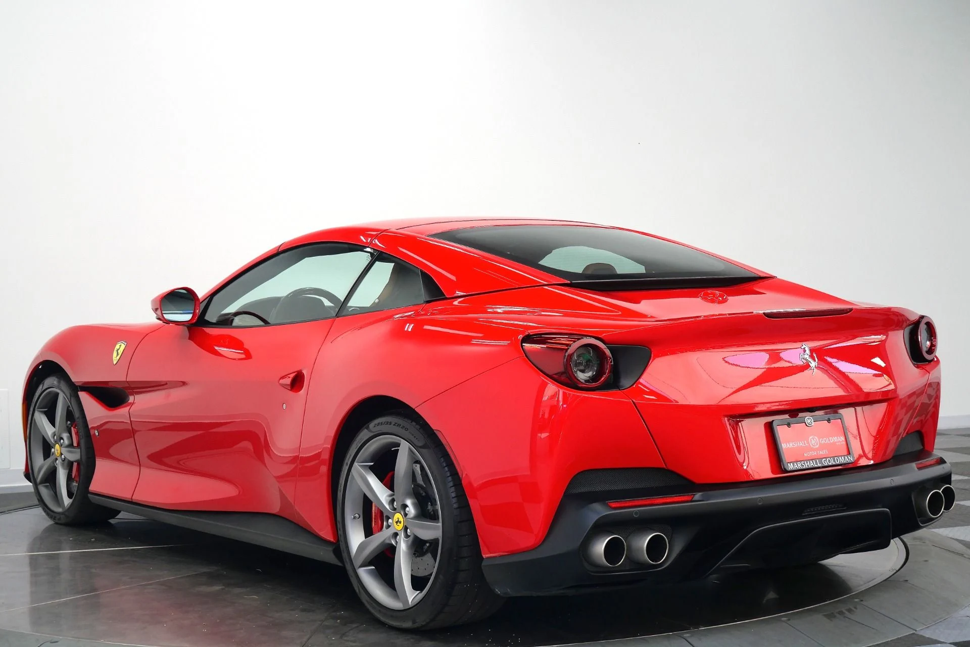 mph006_2076411146_Used_2019_Ferrari_Portofino_Daytona_Seats_High_Power_Hi_Fi_Carbon_Fiber_and_Leather_Steering_Wheel_1775750946_f777edb3f4