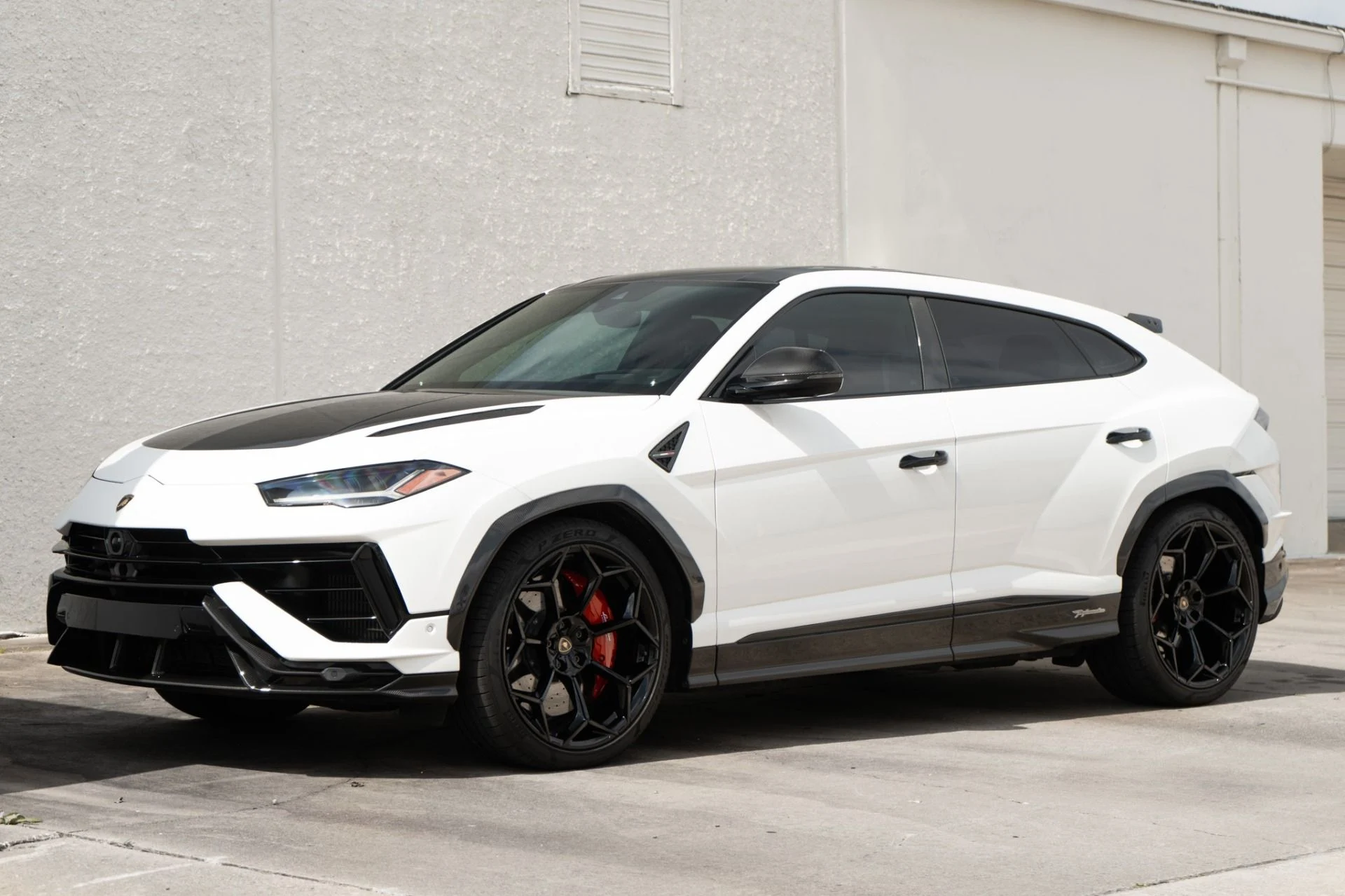 mph006_2078425926_Used_2024_Lamborghini_Urus_Performante_1772145097_347034a89a