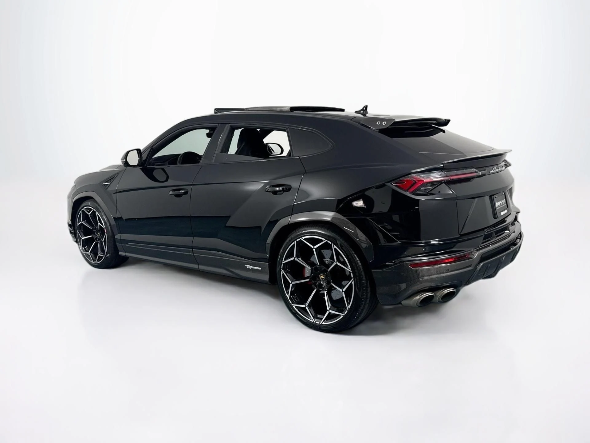 mph006_2081234469_Used_2023_Lamborghini_Urus_Performante_1783708216_8ec2fa56c0