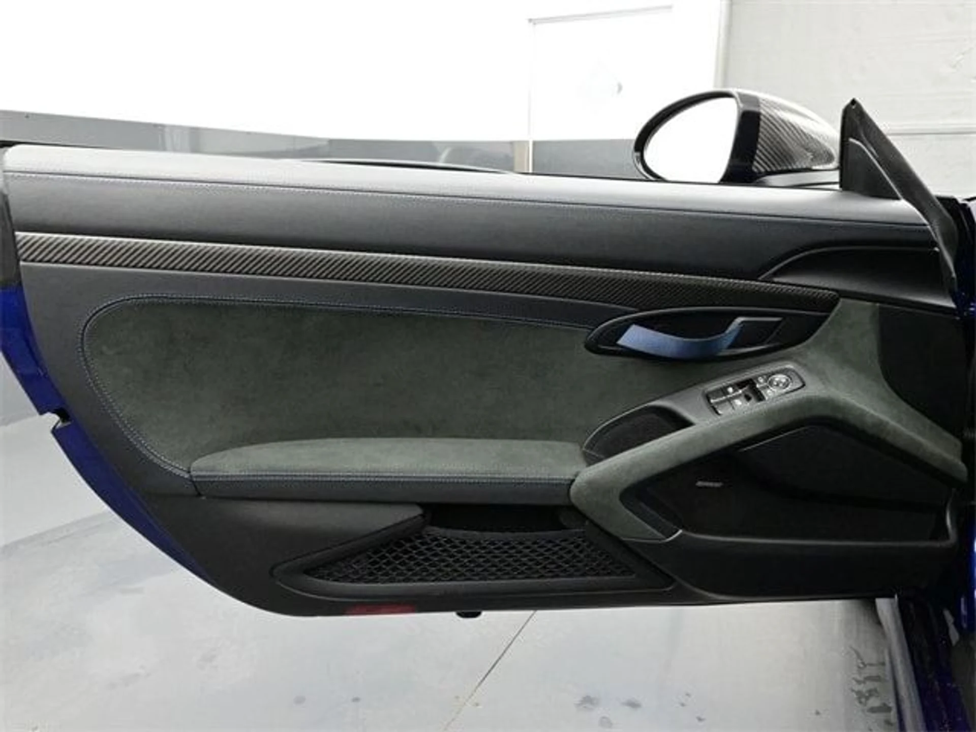 mph006_2084596212_24654a1a31dc728cb9b285c7c3abda5dx_919487fd32