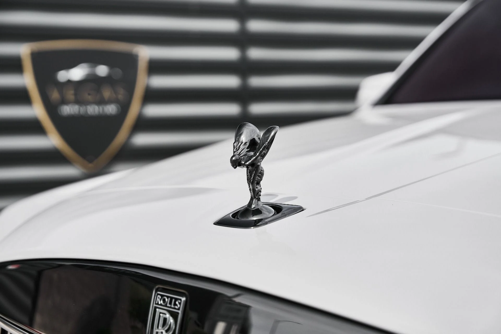 mph006_2085872450_Used_2025_Rolls_Royce_Cullinan_Black_Badge_1774912447_286fce88bc