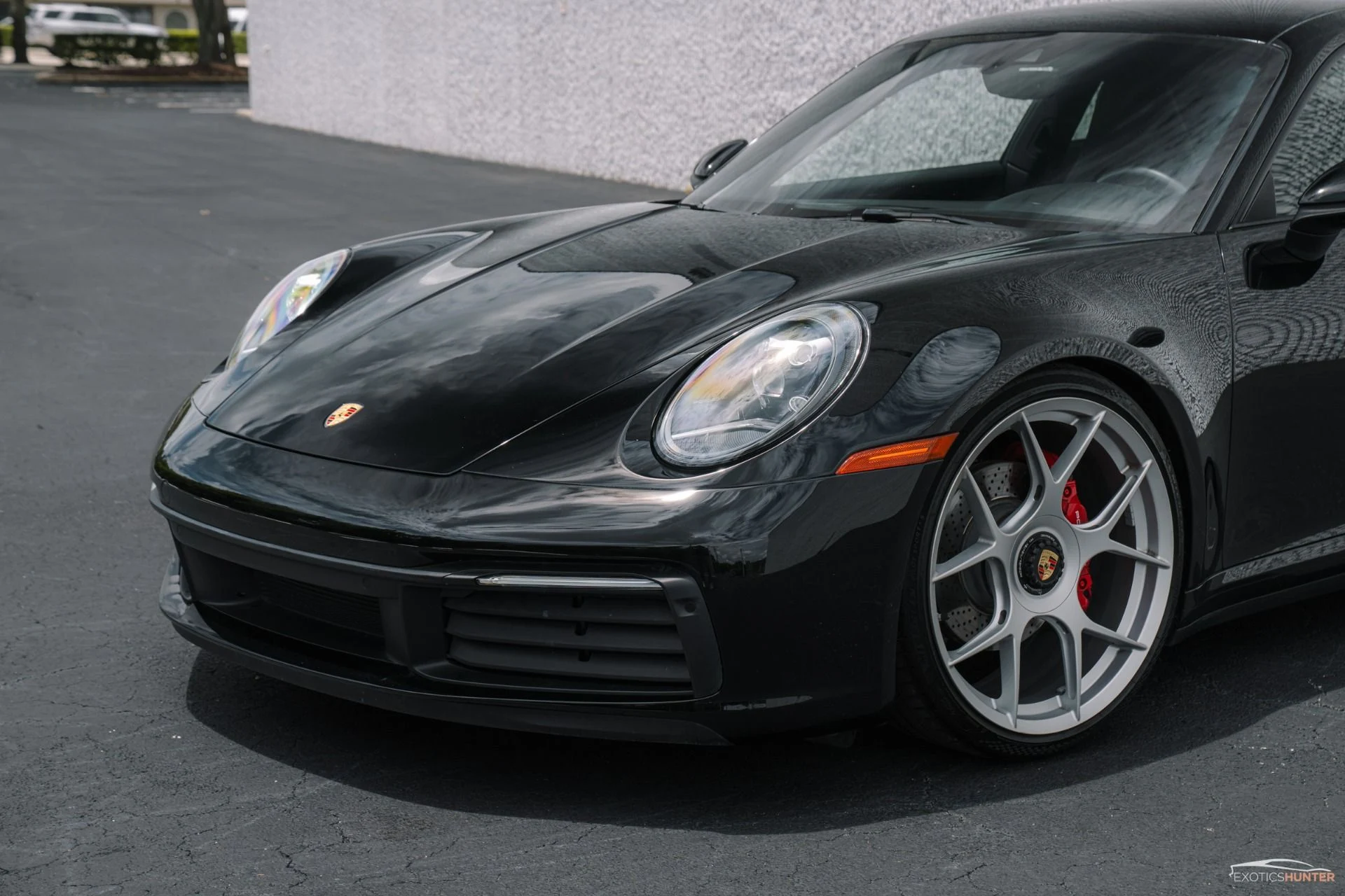 mph006_2086815457_Used_2022_Porsche_911_Carrera_1753304431_fd11c59f87