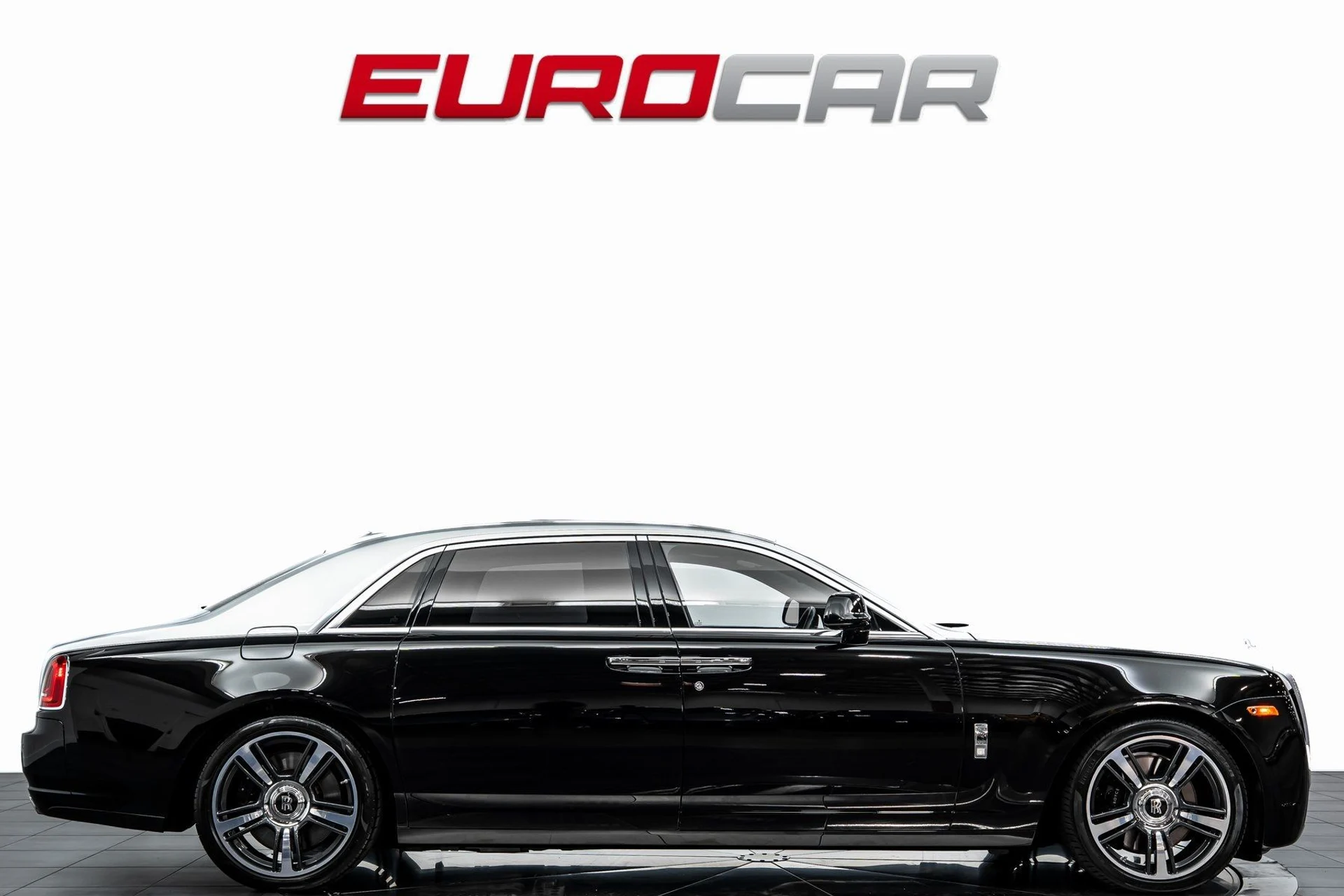 mph006_2096159695_image_7_279d49dc16