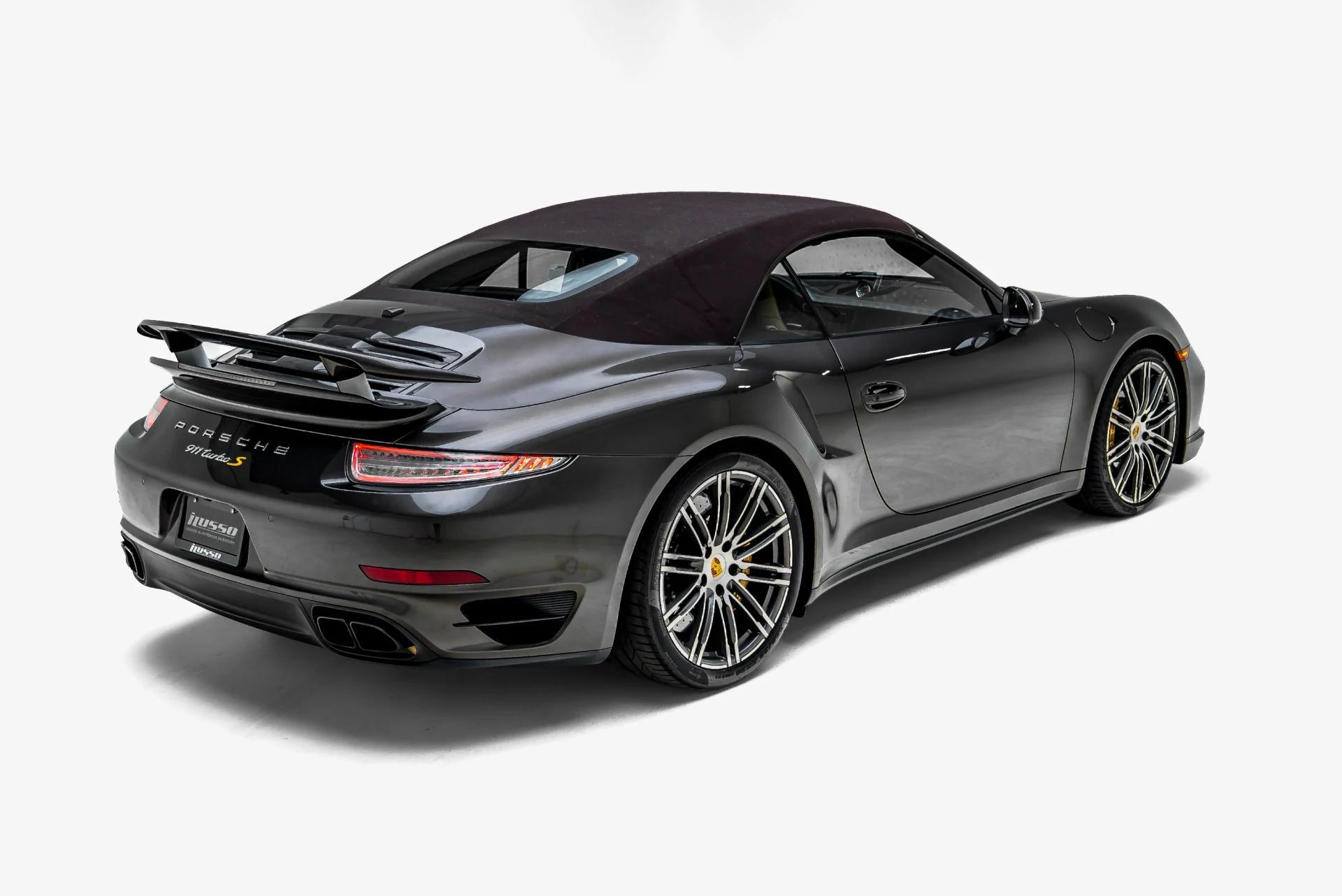 mph006_2100100648_Used_2015_Porsche_911_Turbo_S_1783626478_2758deebb1