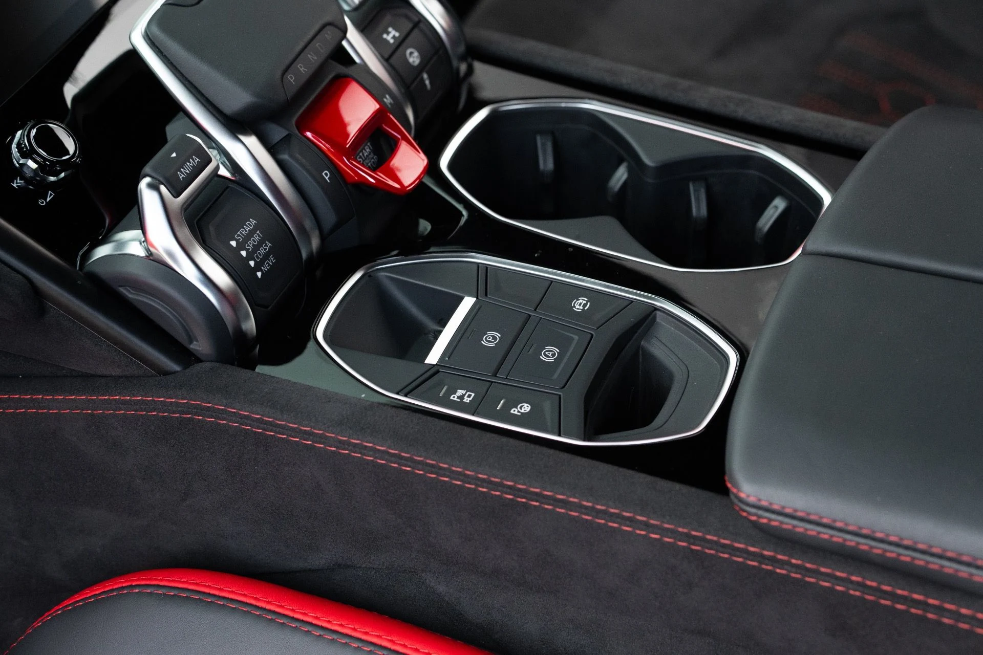 mph006_2105137512_Used_2023_Lamborghini_Urus_S_1771018679_fac49698c5