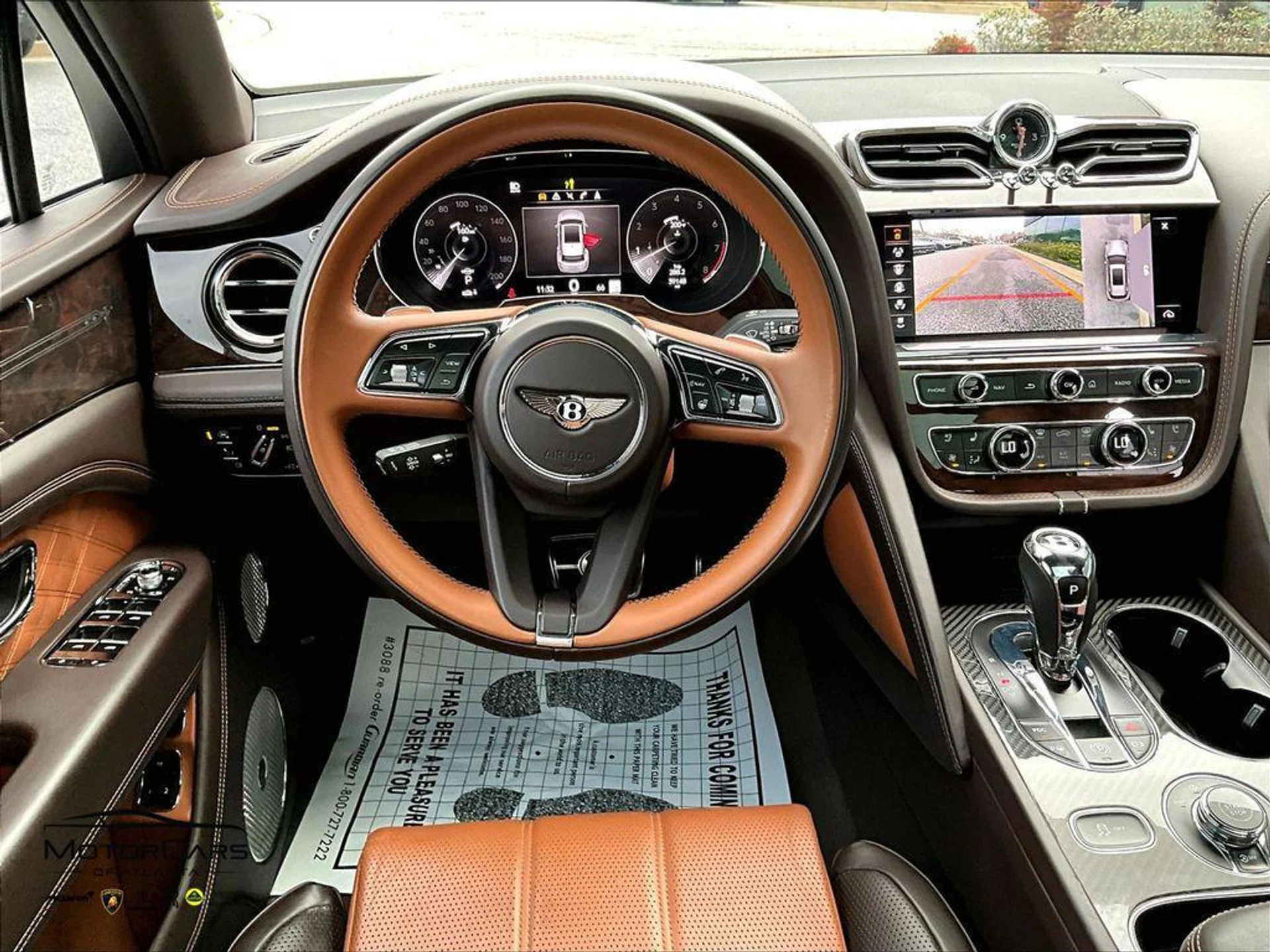 mph006_2120475456_l_b_Cq5a_Uq_Eu_Zw_Z_Rb_P_Vo_X_O_Yvhs_44efb04de2