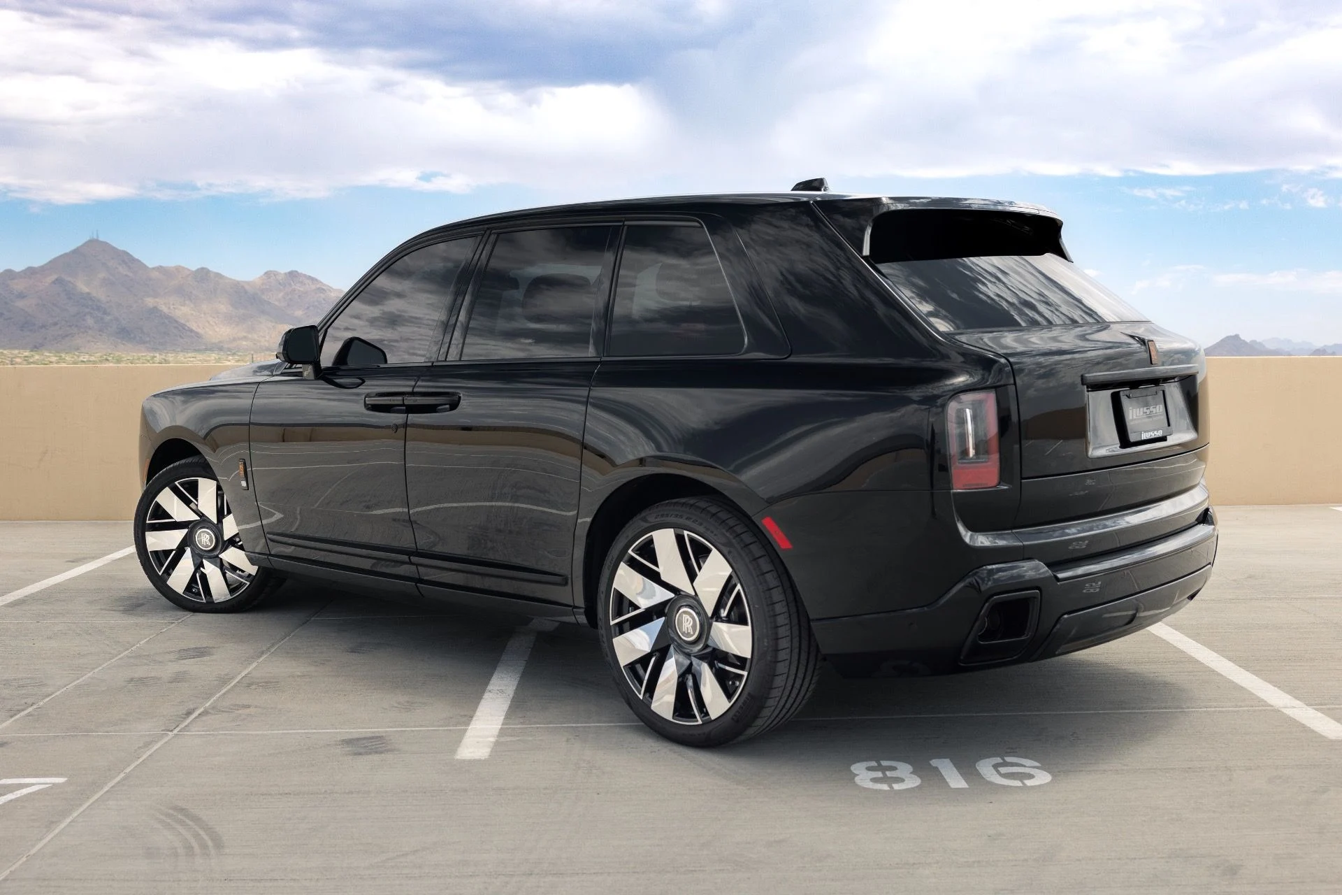 mph006_2125824317_Used_2026_Rolls_Royce_Cullinan_1782343213_f145e02b5f