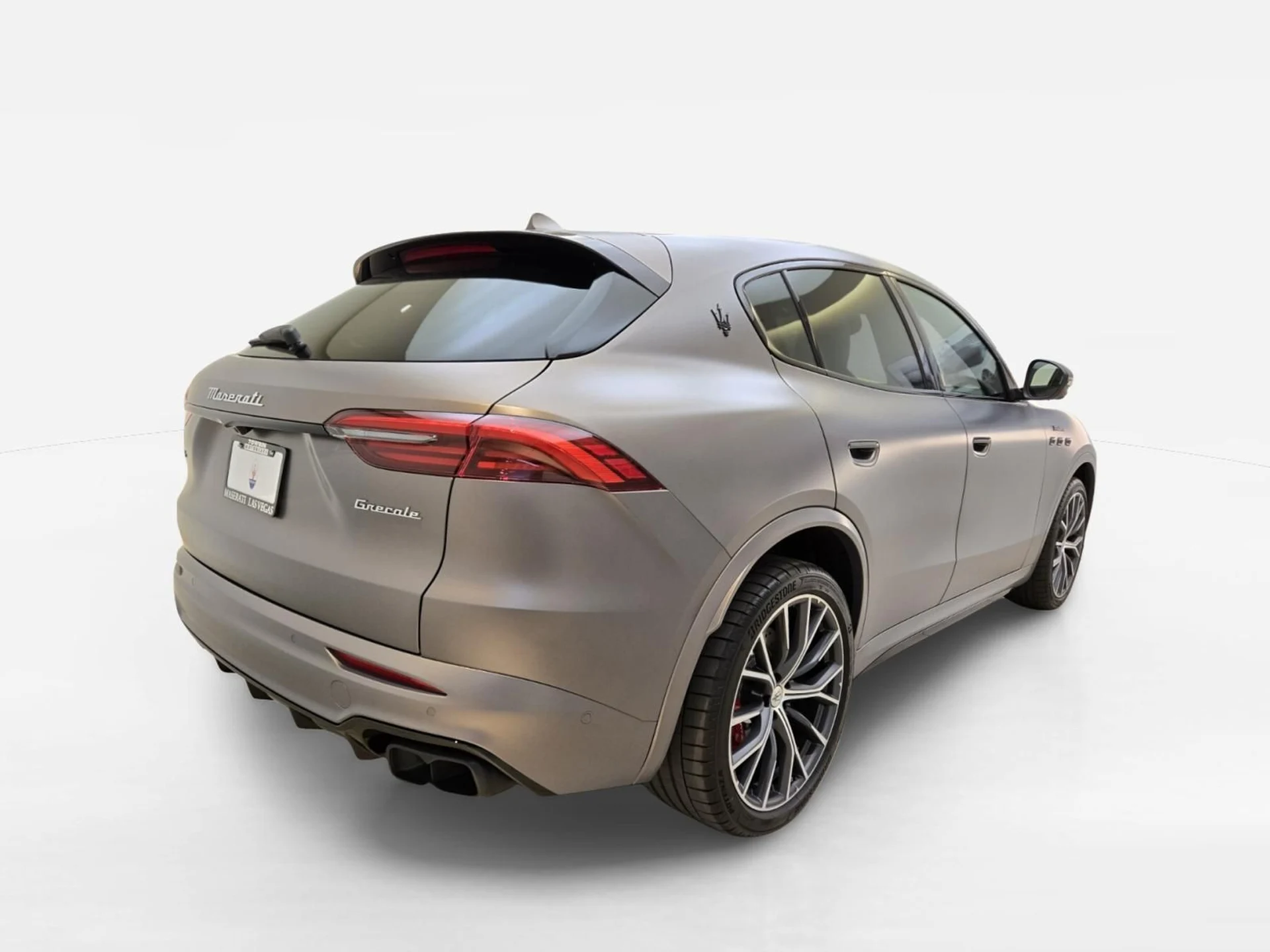 mph006_2126489266_New_2026_Maserati_Grecale_Modena_1787116961_e80536639d