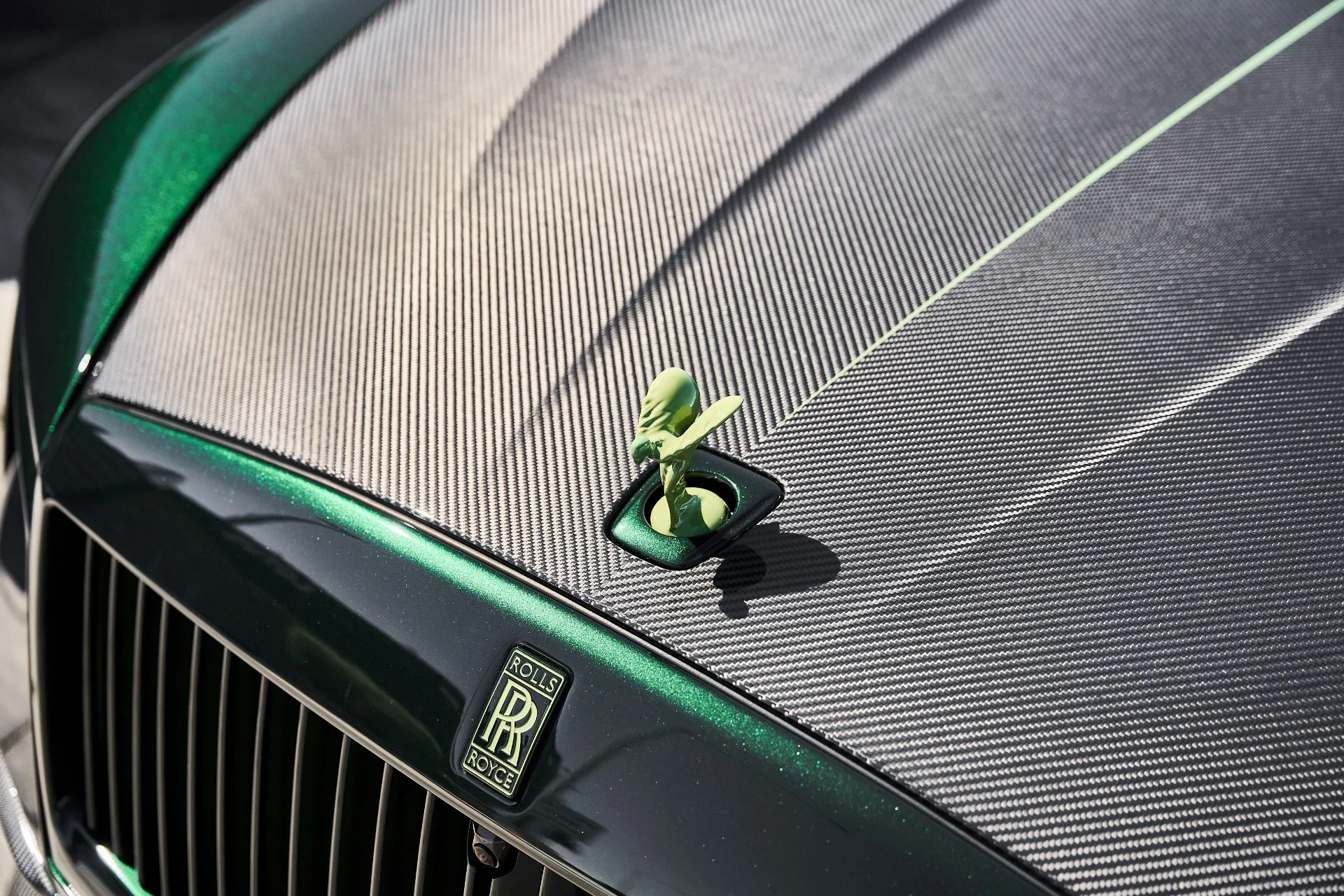 mph006_2137506441_Used_2024_Rolls_Royce_Spectre_Mansory_1776840007_167c85a905