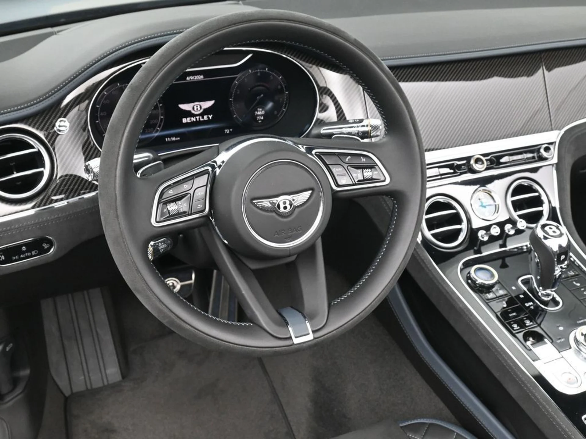 mph006_2140516626_b5d02a0be4f695a3a6dcc81de1be7745x_0071c1e778