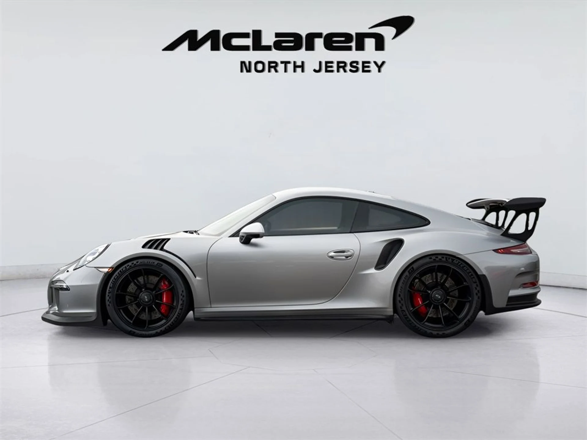 mph006_2141125095_image_8_93d3298ad9