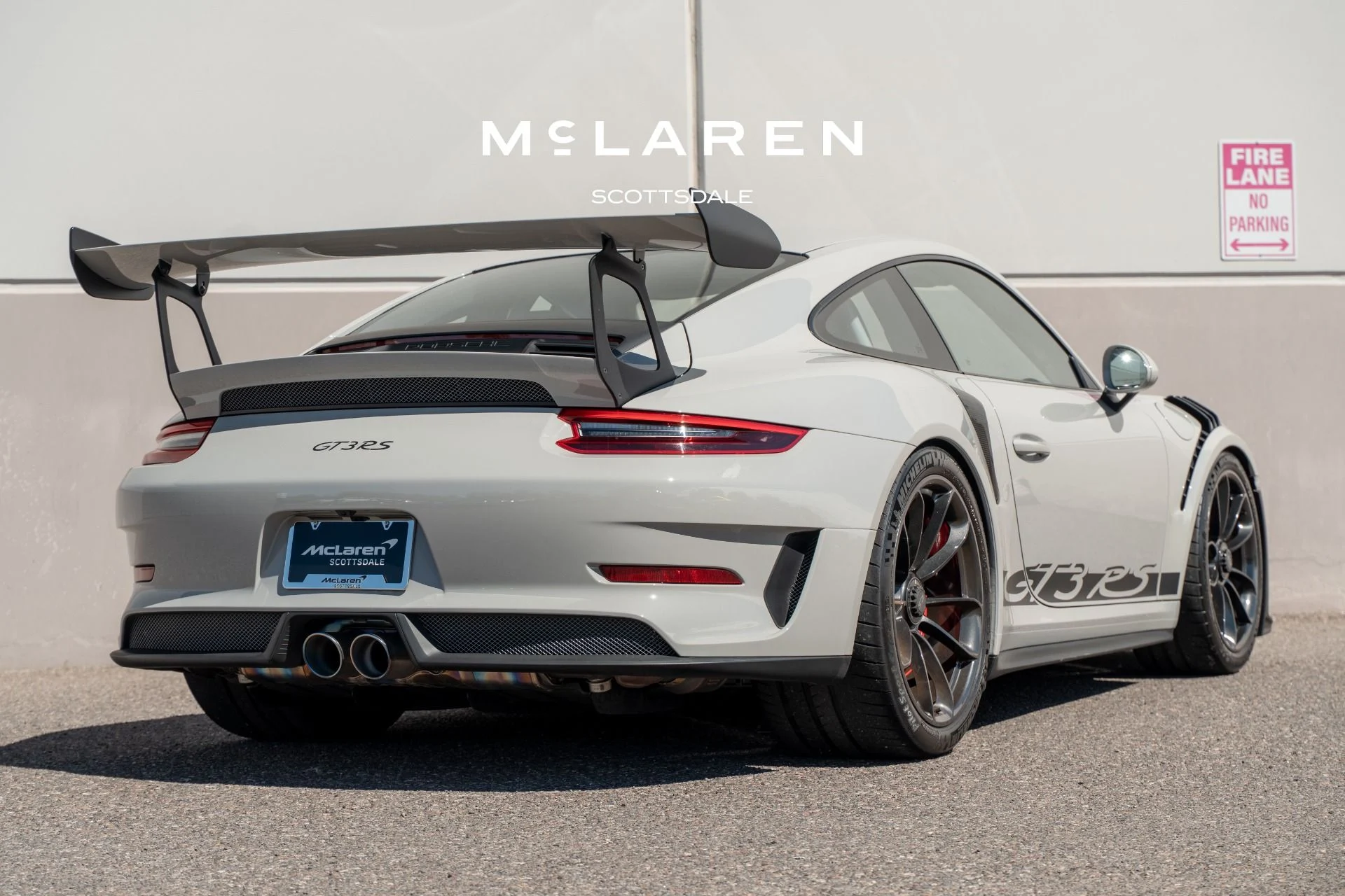 mph006_2141894714_Used_2019_PORSCHE_911_GT_3_RS_1790962667_ab26670b00