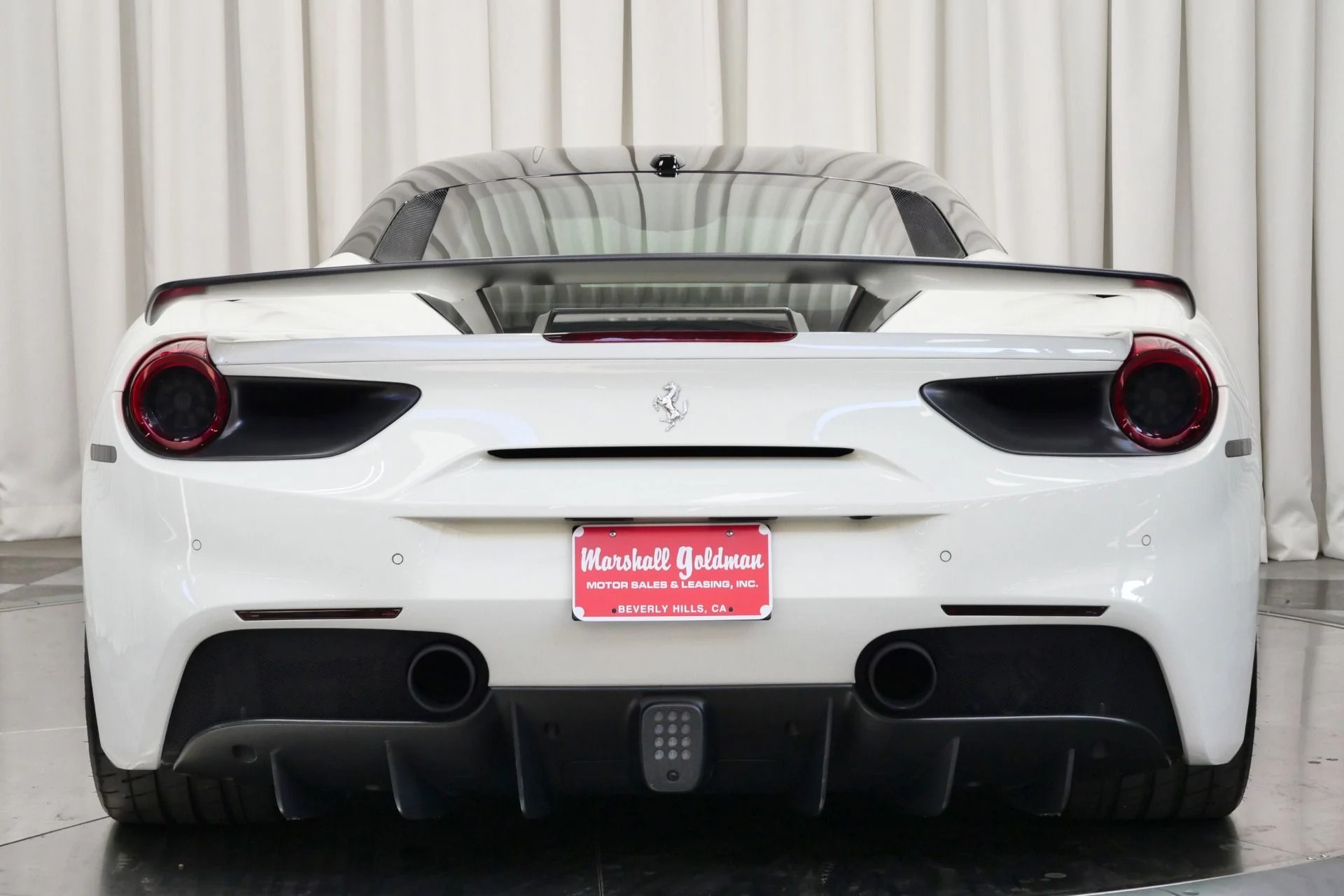 mph006_214386981_Used_2018_Ferrari_488_GTB_1755107199_0c86c437b3