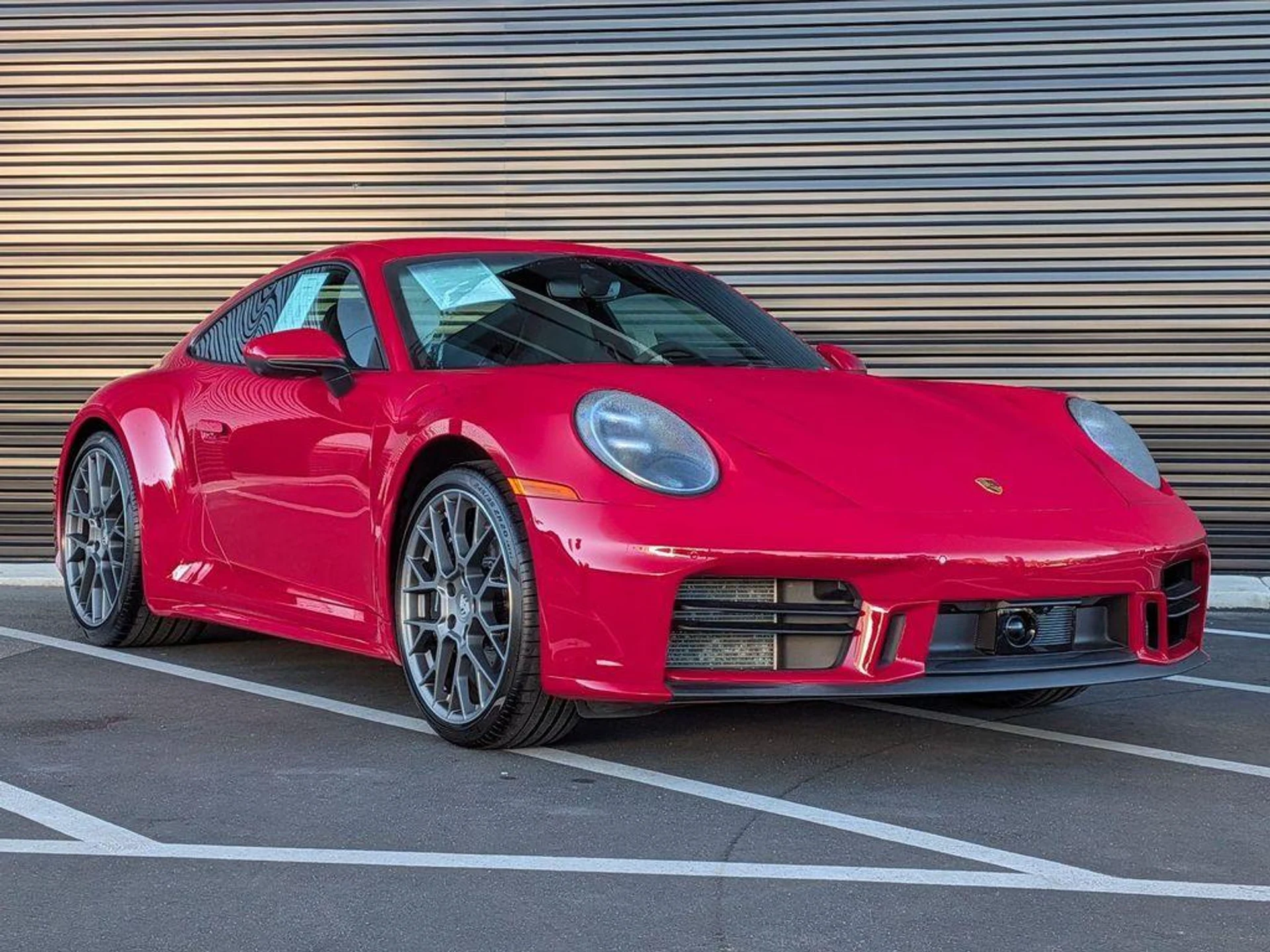 mph006_2146523152_77bppk_FK_T_Pt5_H_Bottsby46d_E3_Q_a653ec5ad7