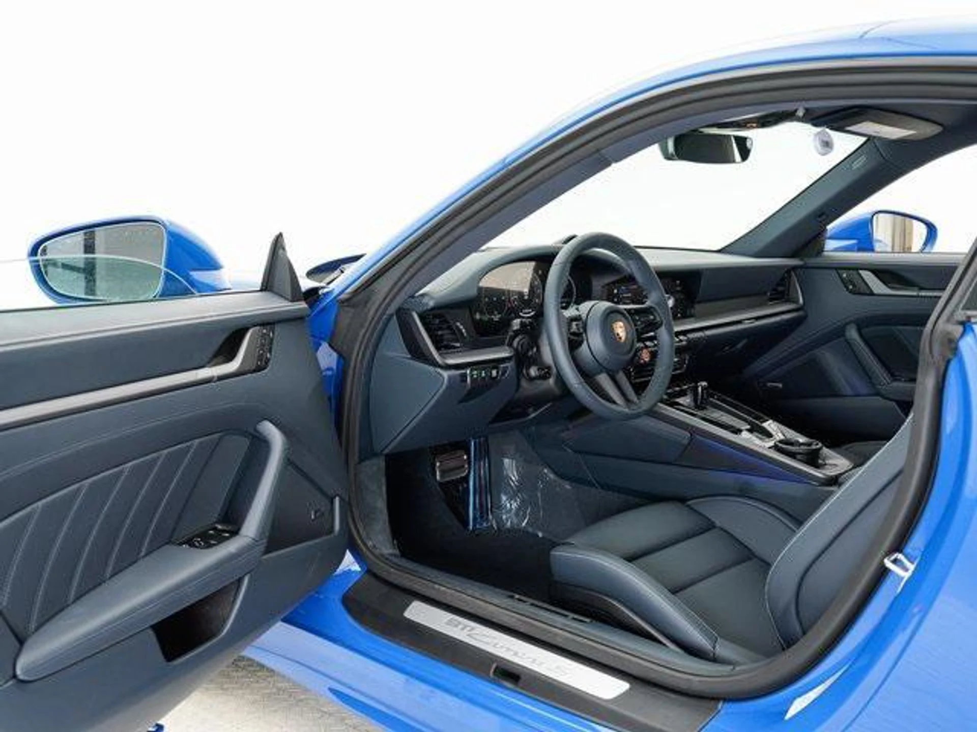 mph006_2146985848_A_Nxc_Ur1qv_Ymf3i_PXX_3j_I0_Wr_UFY_da18267837