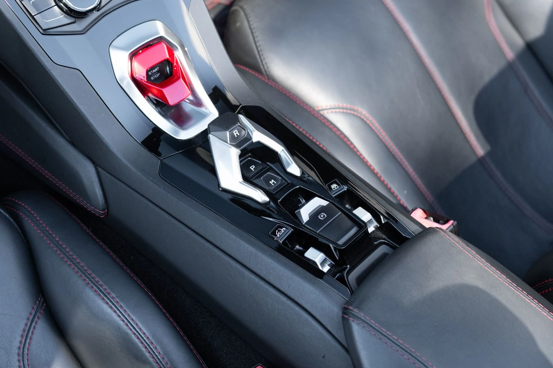 mph006_2159805341_Used_2017_Lamborghini_Huracan_LP_610_4_Spyder_1774364077_18949355b9