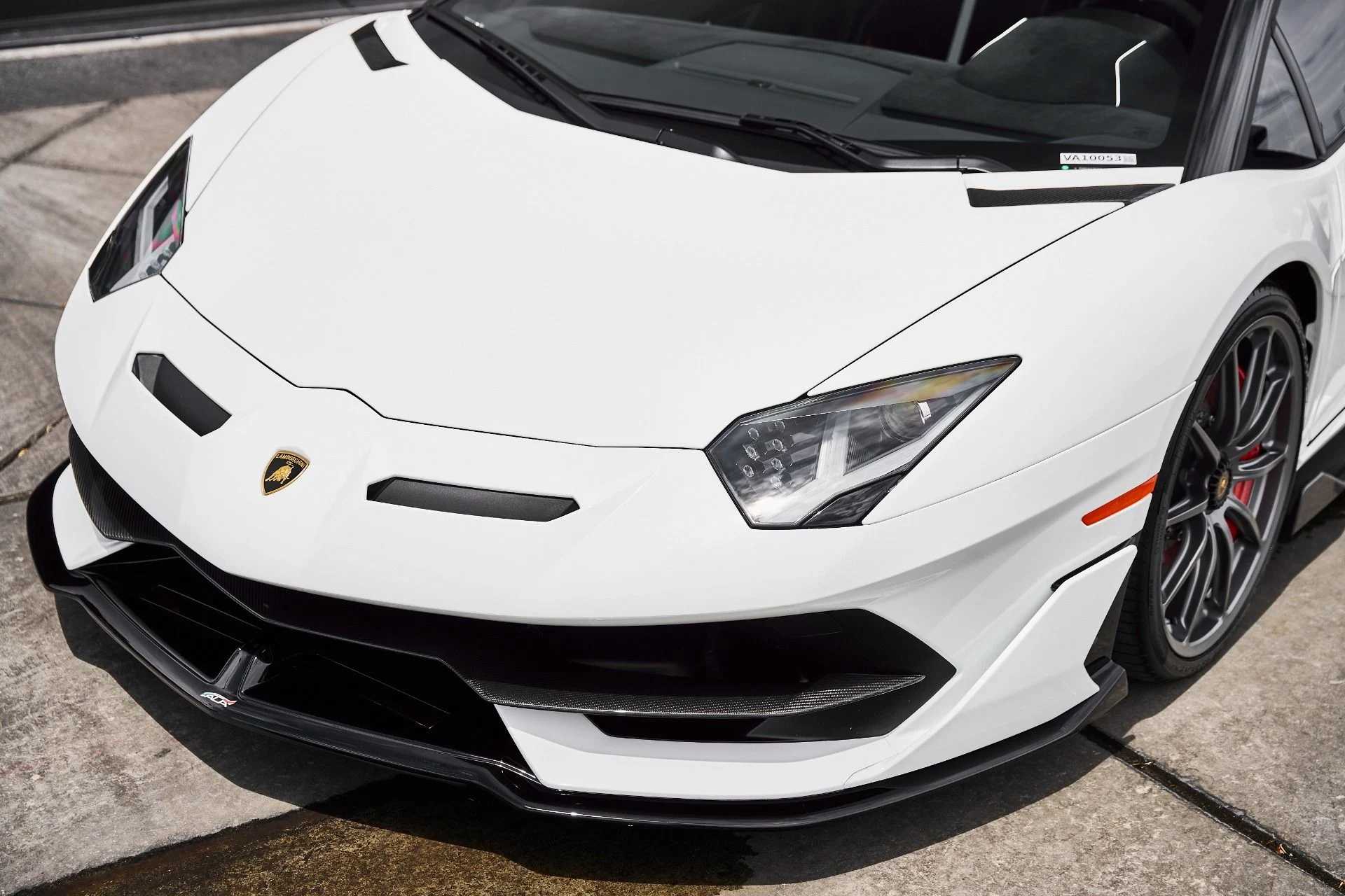 mph006_2165880221_Used_2021_Lamborghini_Aventador_SVJ_Base_1784080160_111e170b45