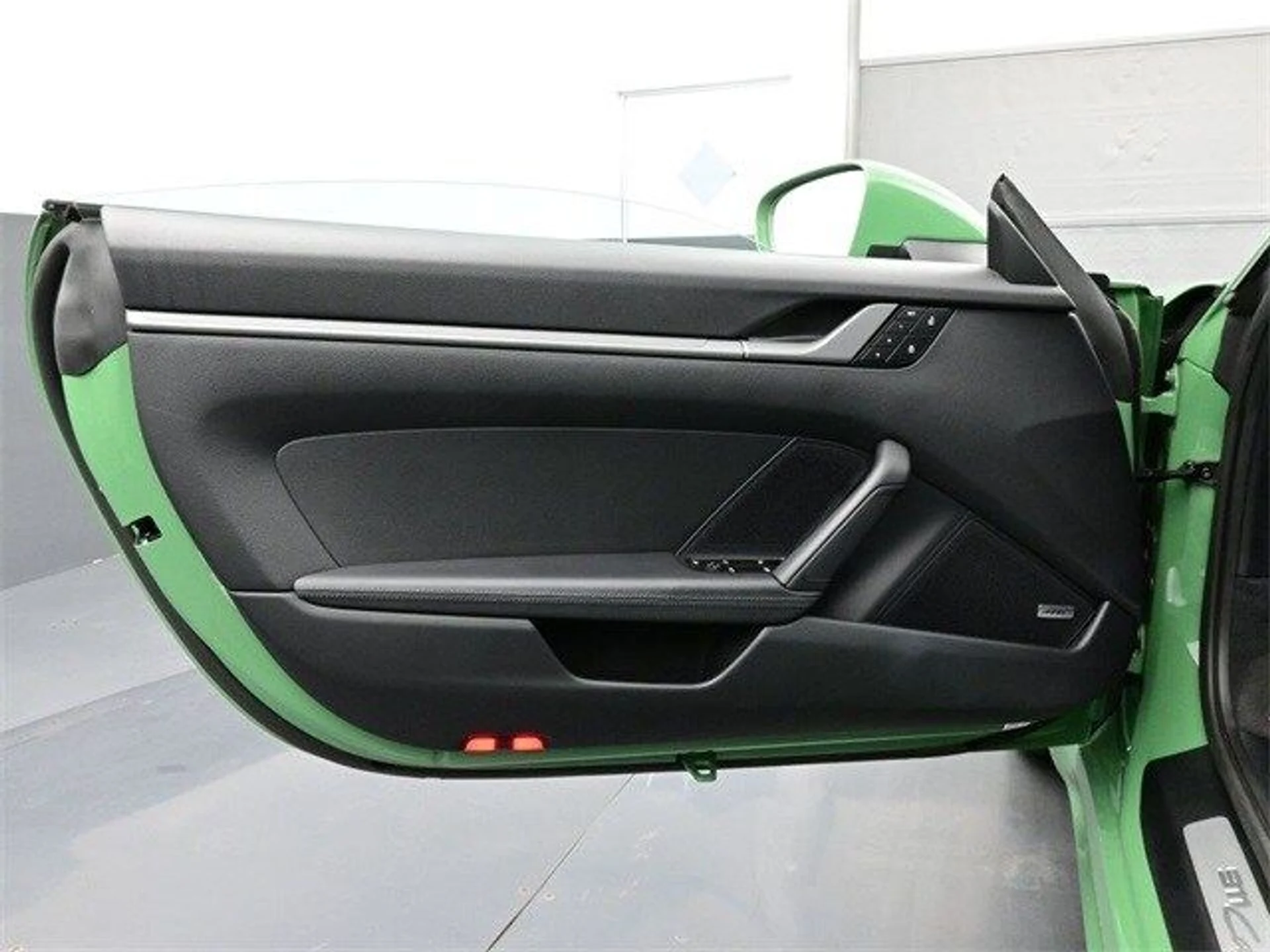 mph006_2169945797_7a3a88361f24c92562433ace3048b2ffx_0c0f5b9c9d