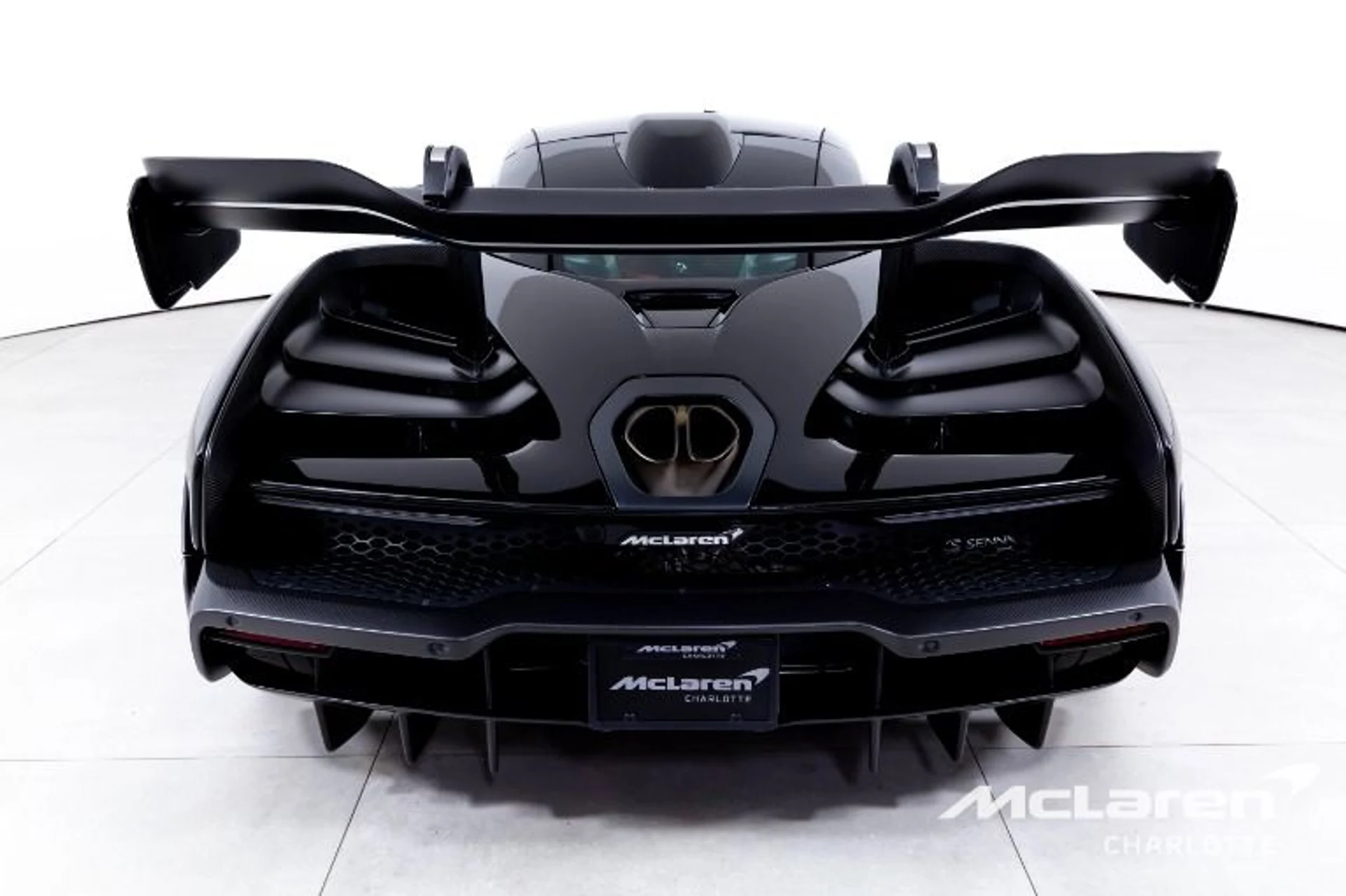 mph006_2176443975_Used_2019_Mc_Laren_Senna_6a154a0e9f