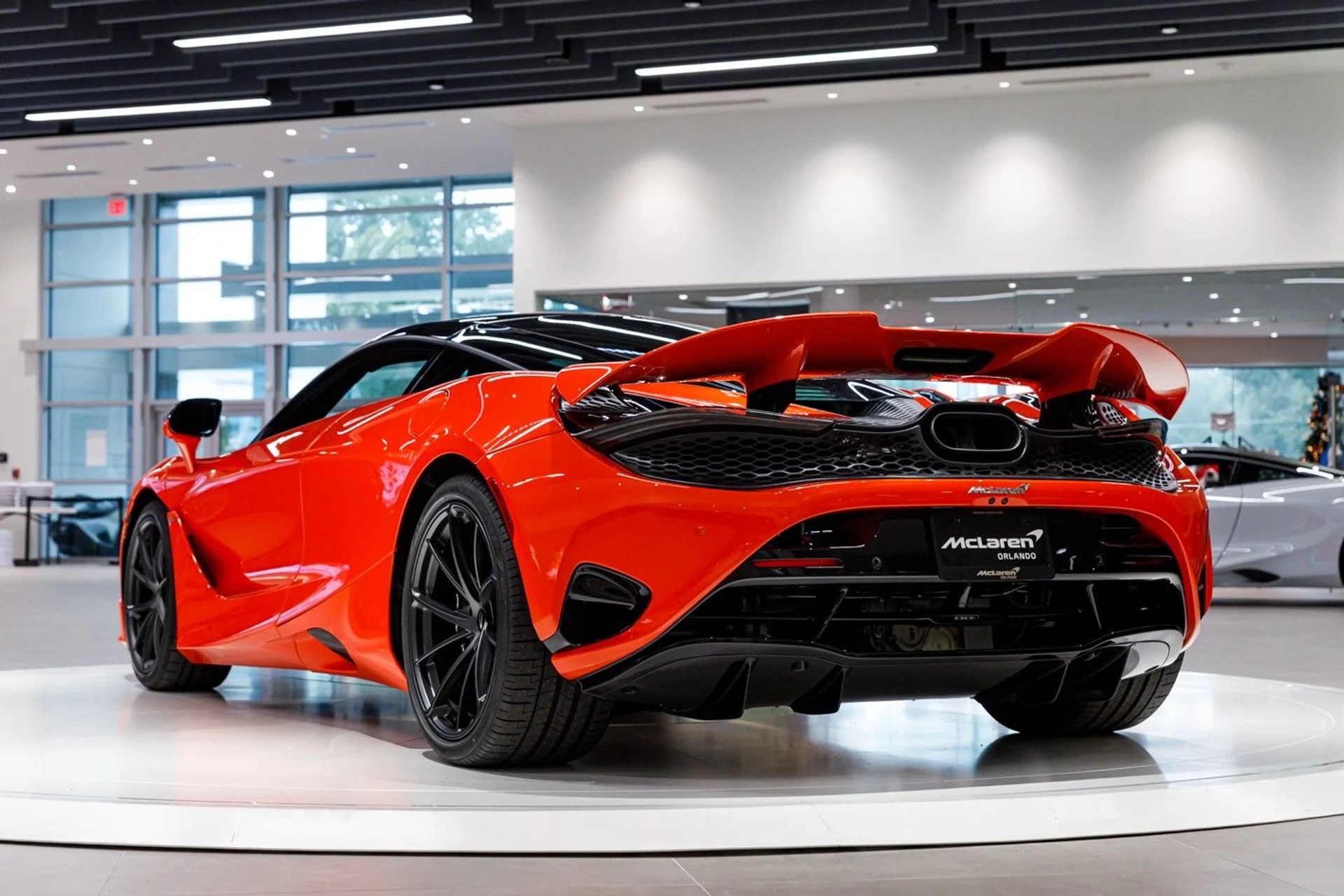 mph006_2182741997_628_p7_l_f85ad2b439