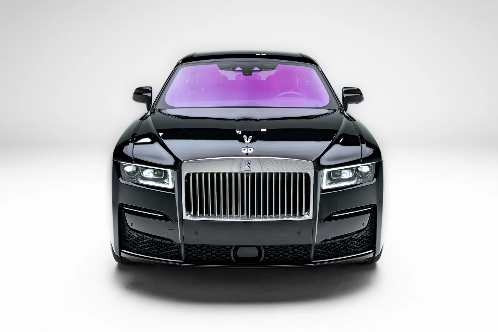 mph006_218652199_Used_2022_Rolls_Royce_Ghost_1776983451_4a46e6e607