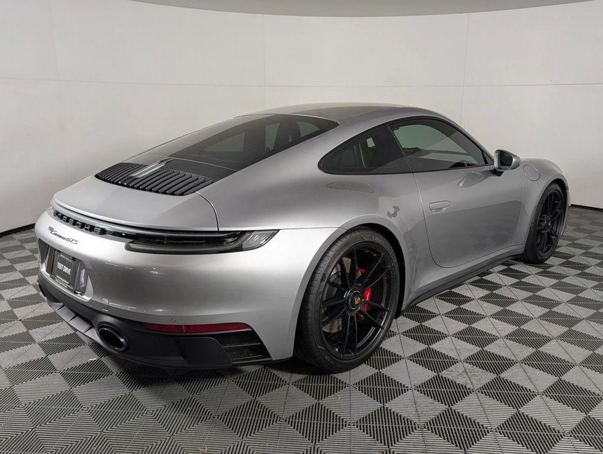 mph006_218654637_Djnc_D_RD_8_E7y_S_Gvl_Ls5u_Hq_wj_E_7971384641